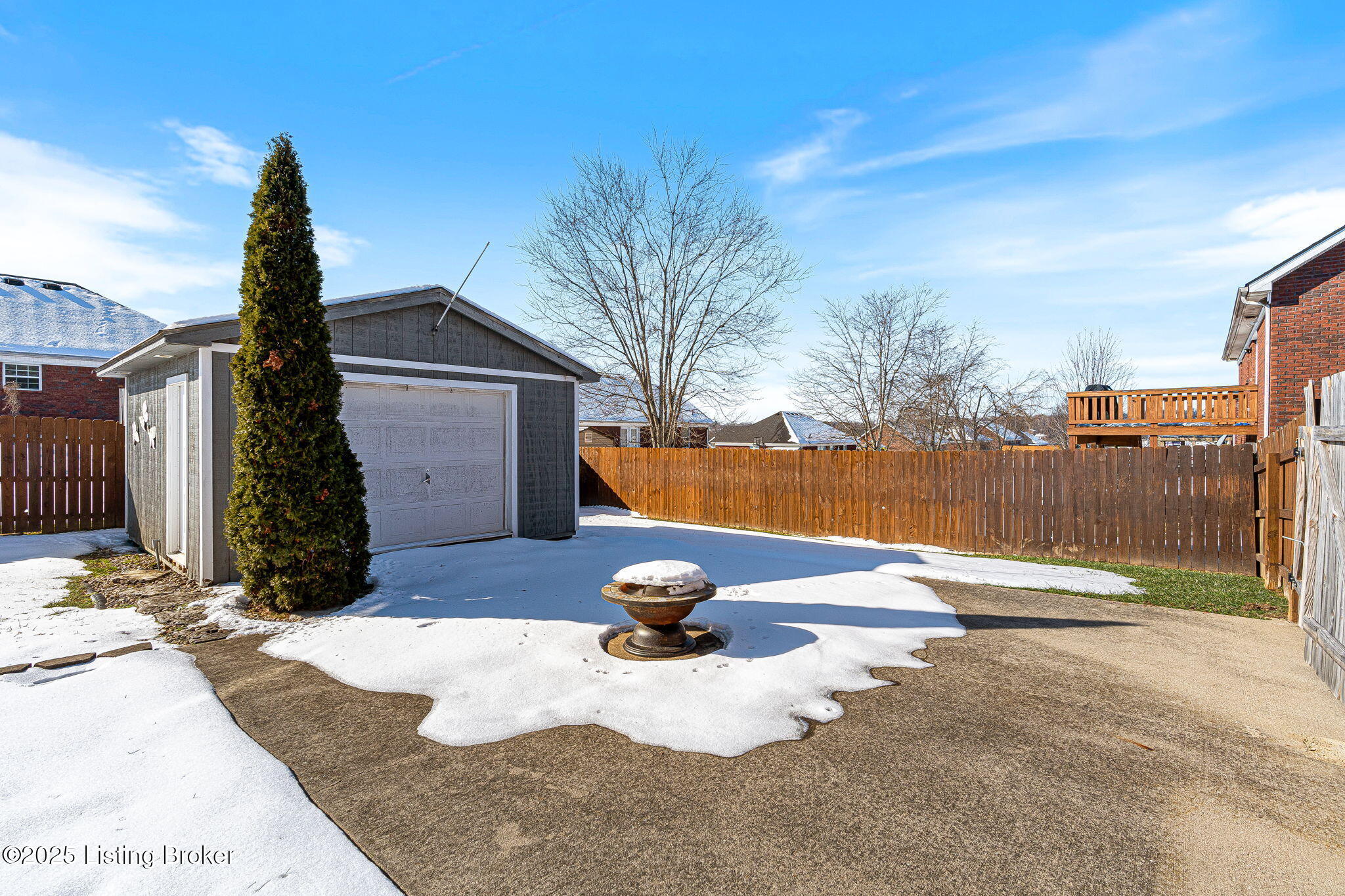 135 Benelli Dr