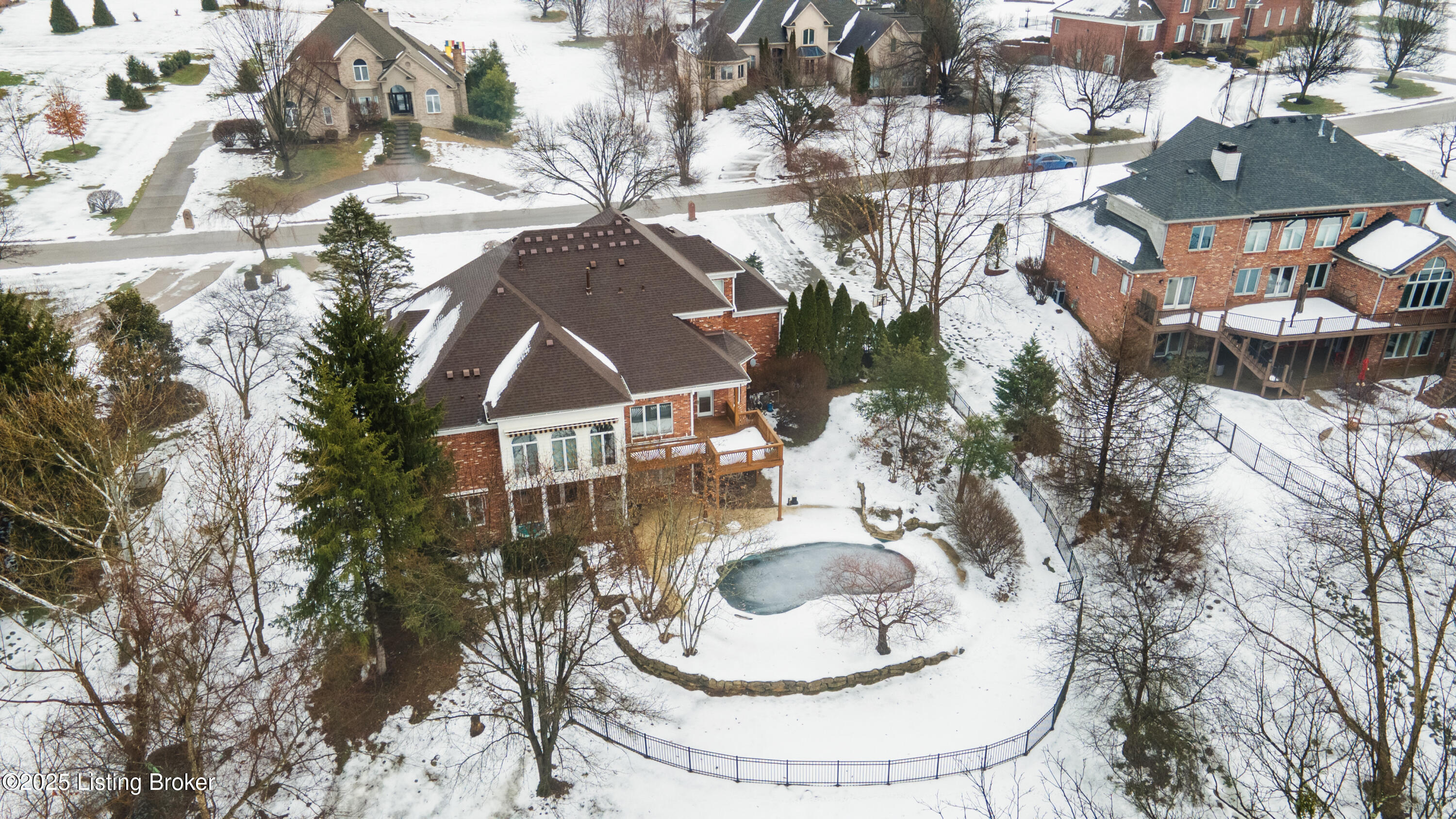 12030 Hunting Crest Dr