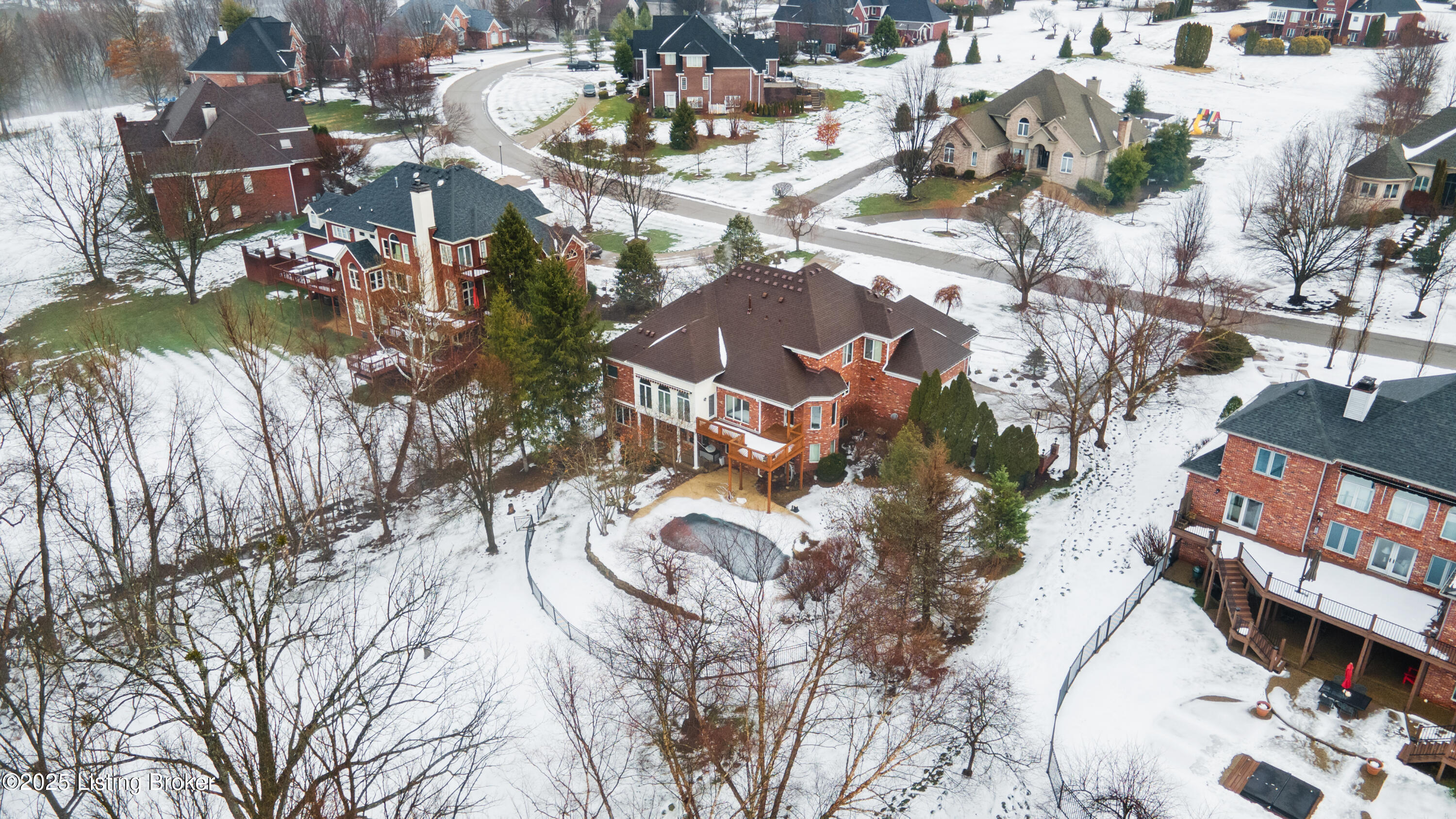 12030 Hunting Crest Dr