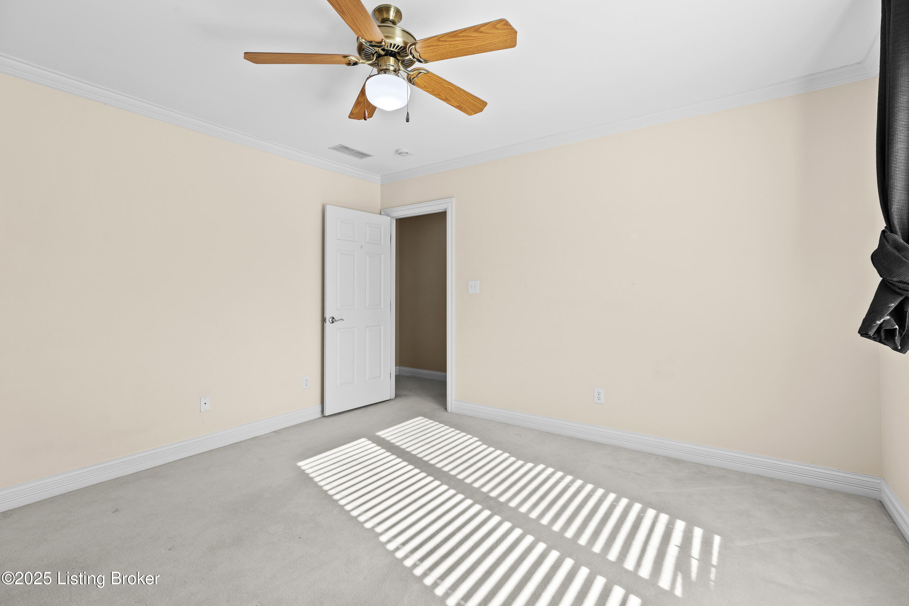12030 Hunting Crest Dr