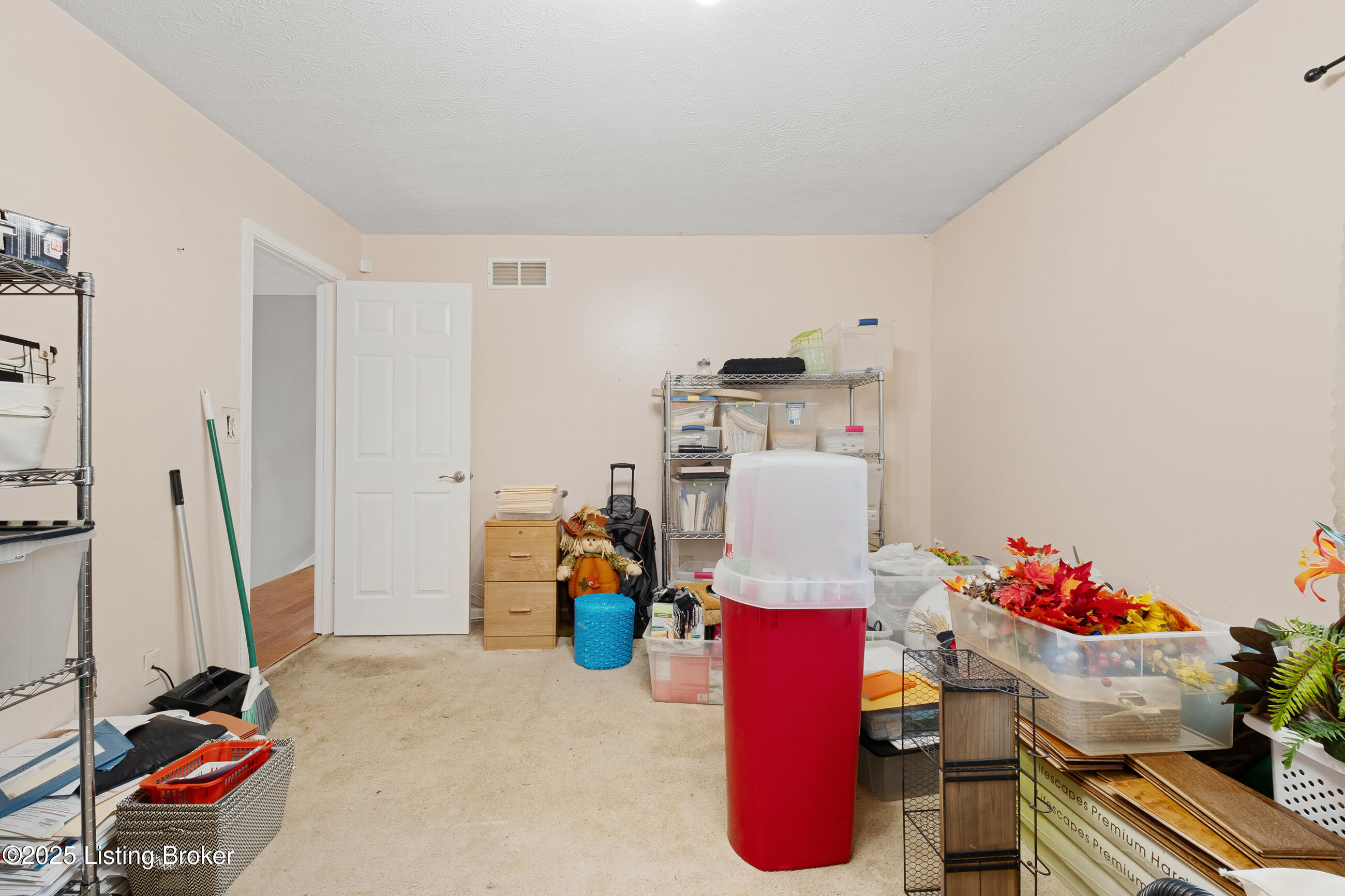 8501 Mingo Ct