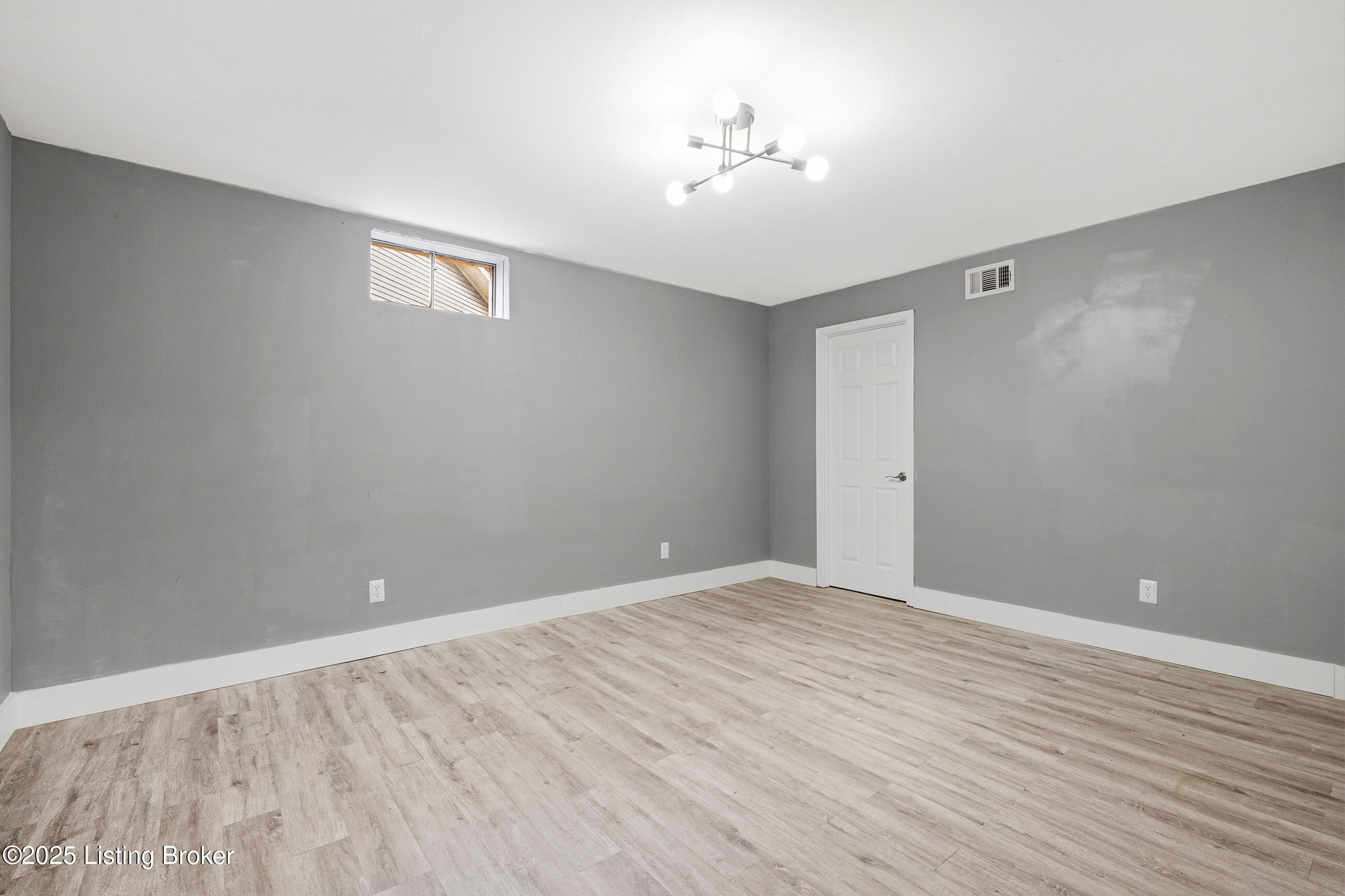 8501 Mingo Ct