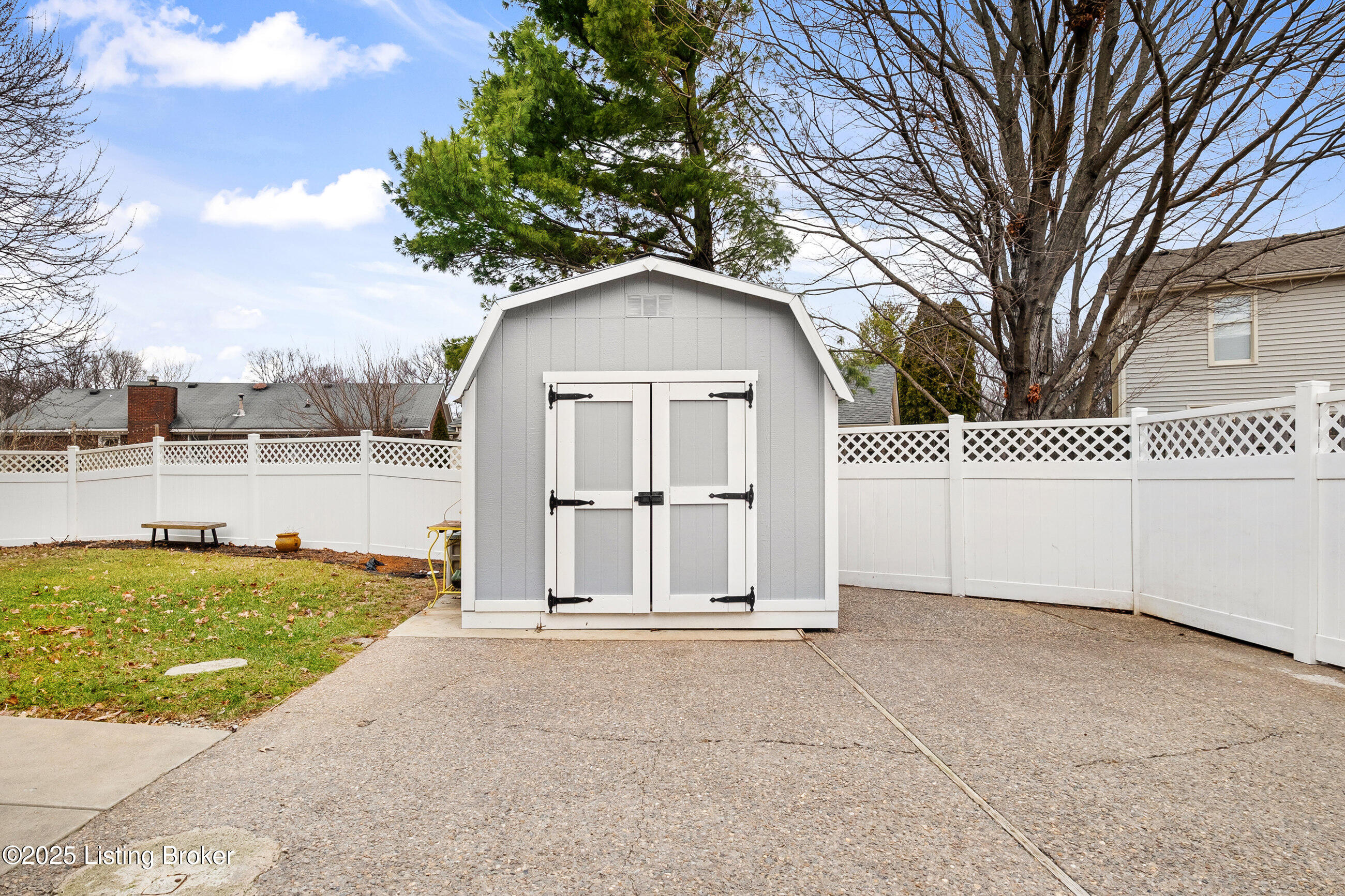 8501 Mingo Ct