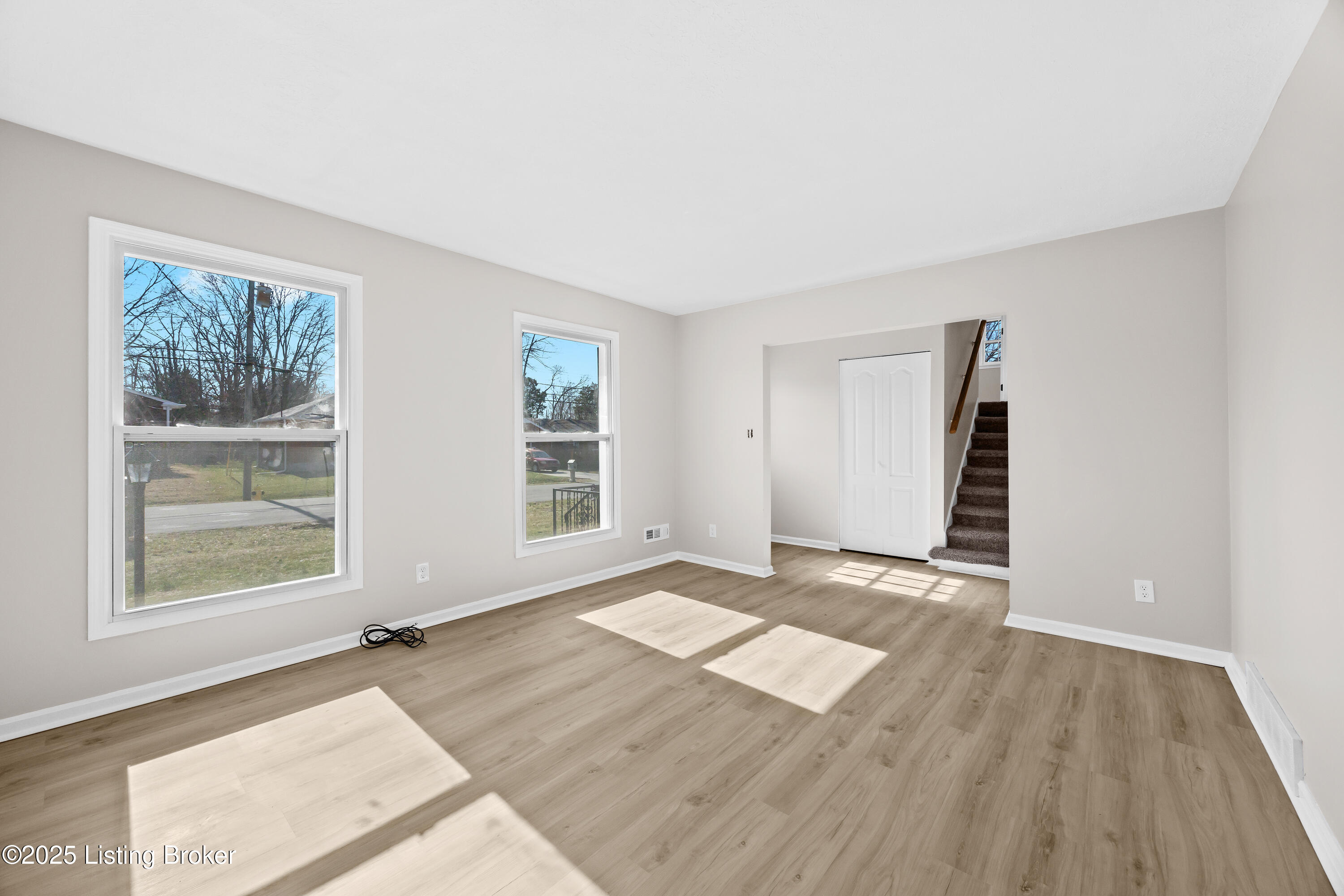 5308 Sprucewood Dr