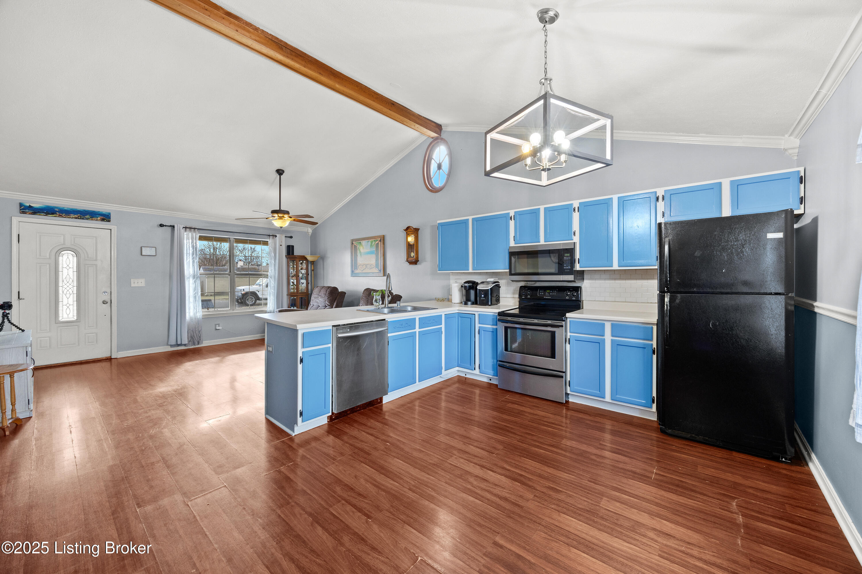 5511 Binbrook Dr