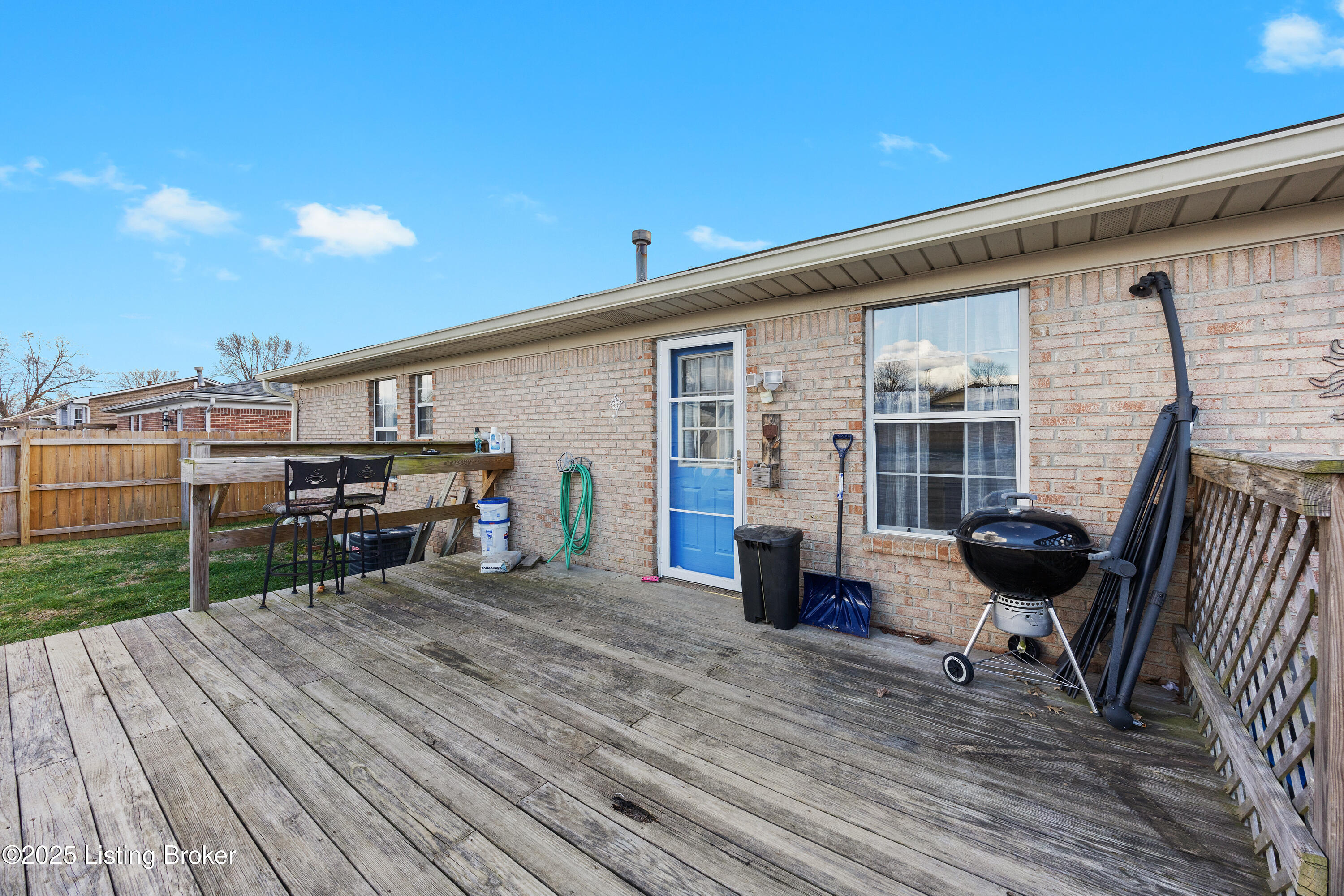 5511 Binbrook Dr
