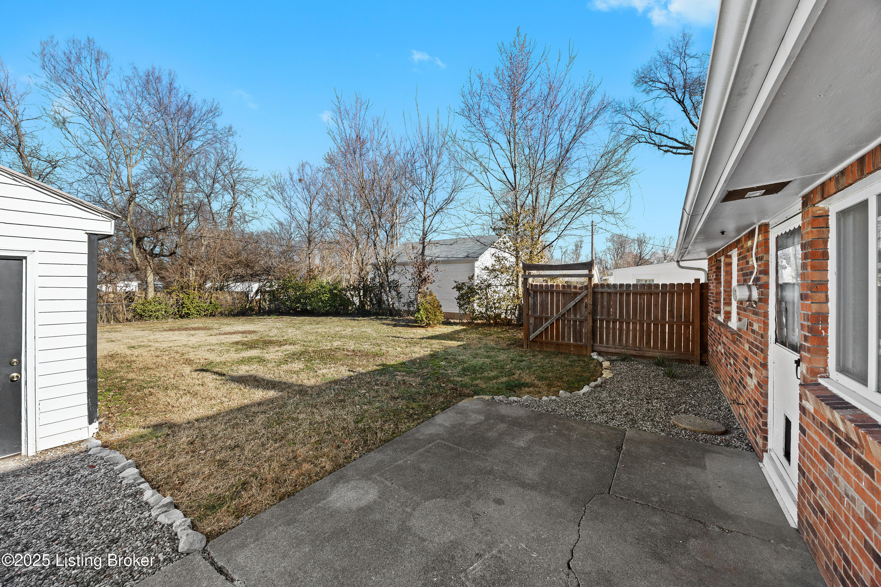 210 Bonnie Ln