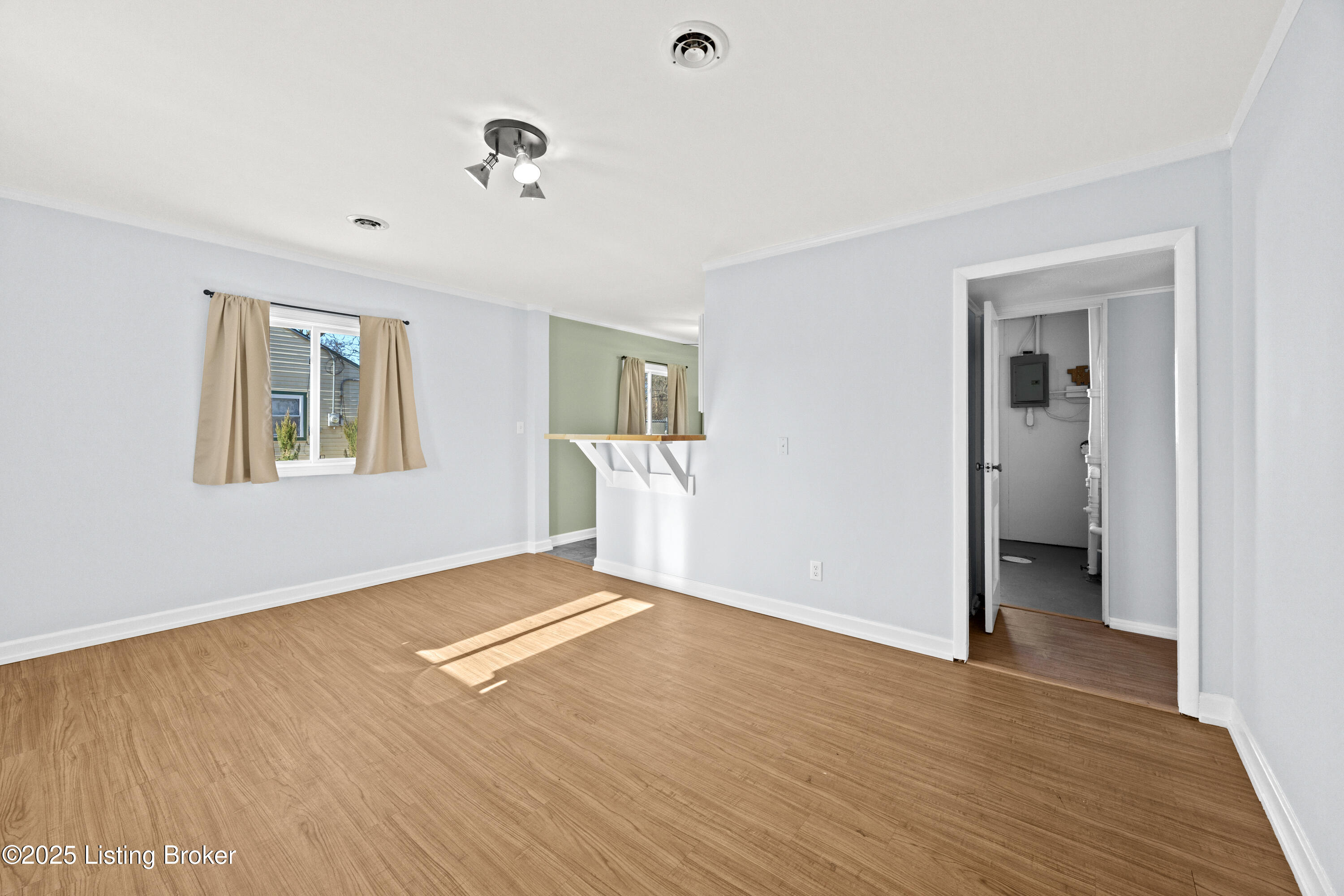 210 Bonnie Ln