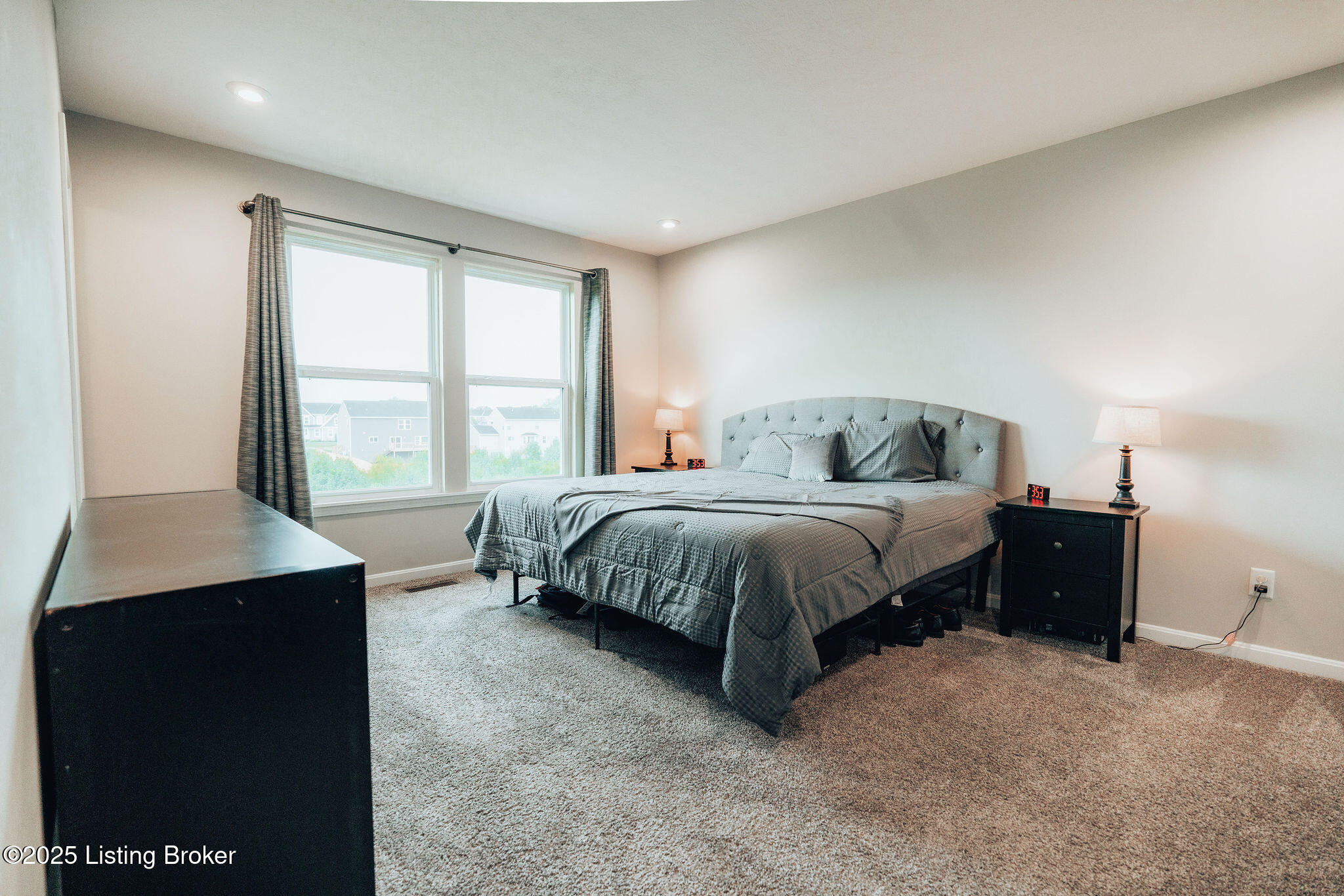 398 Birchwood Dr