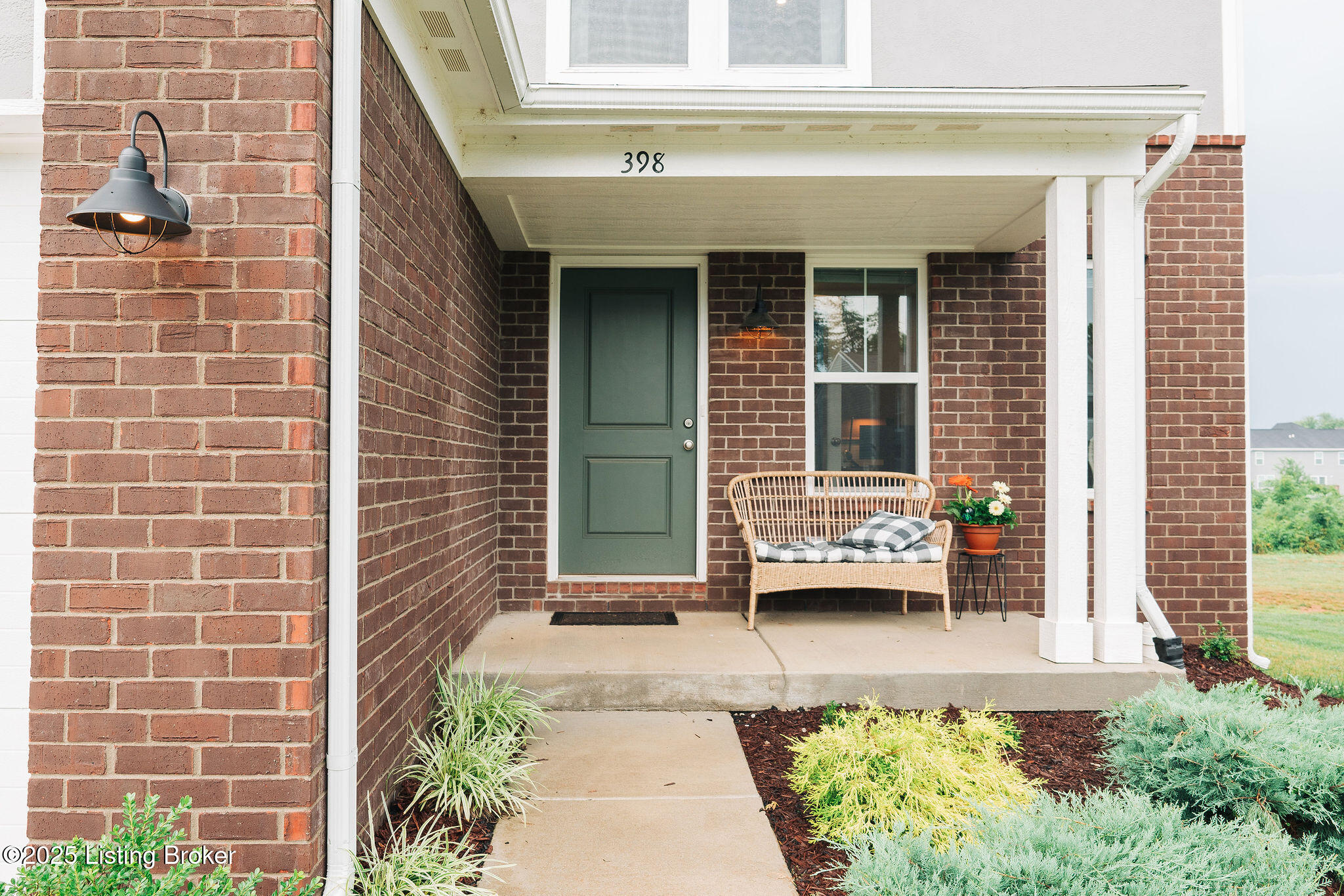 398 Birchwood Dr