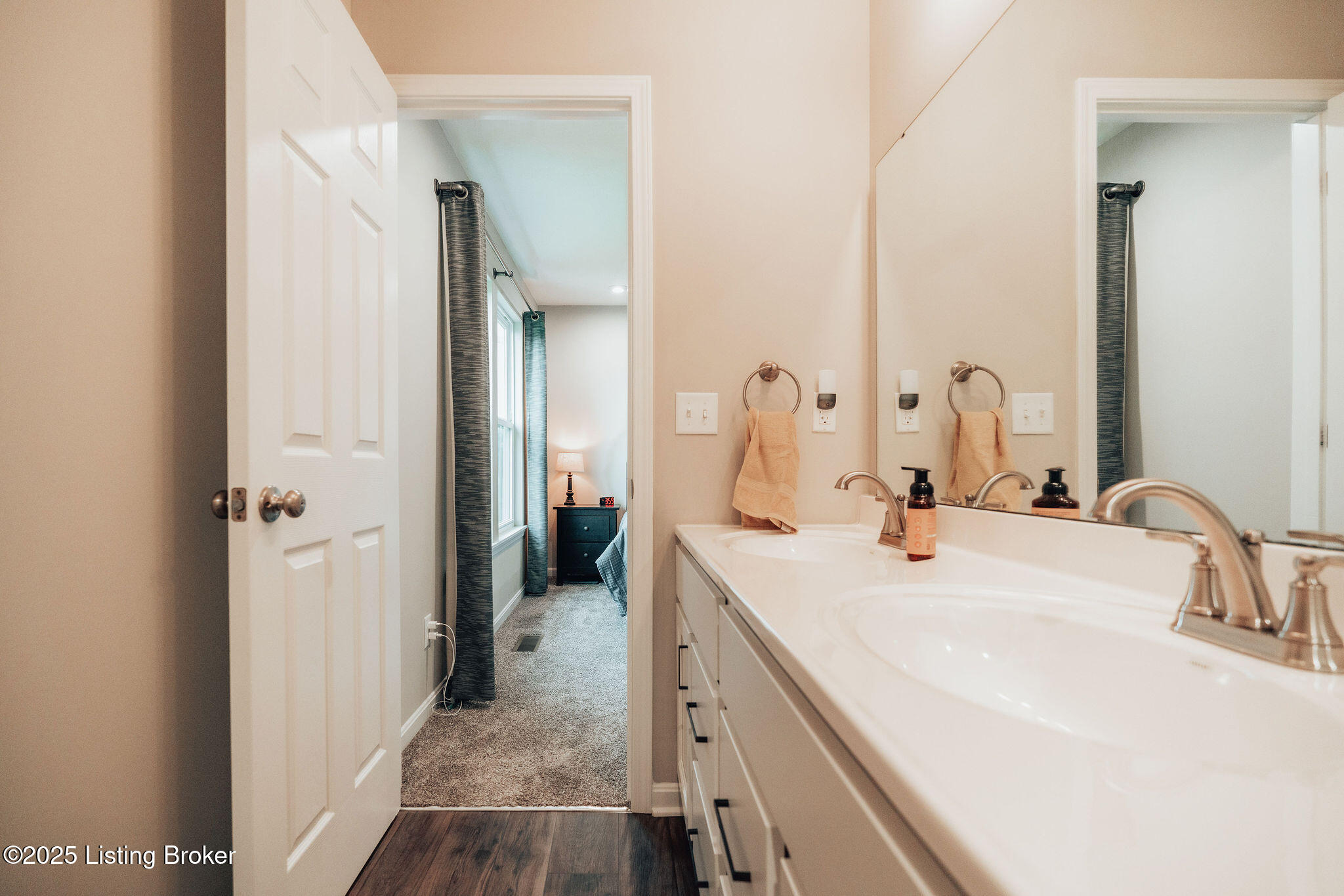 398 Birchwood Dr