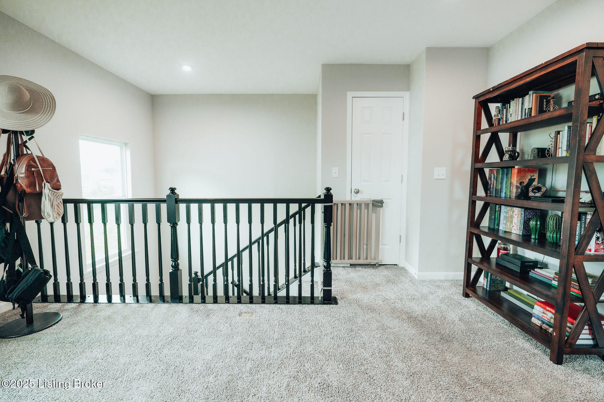398 Birchwood Dr