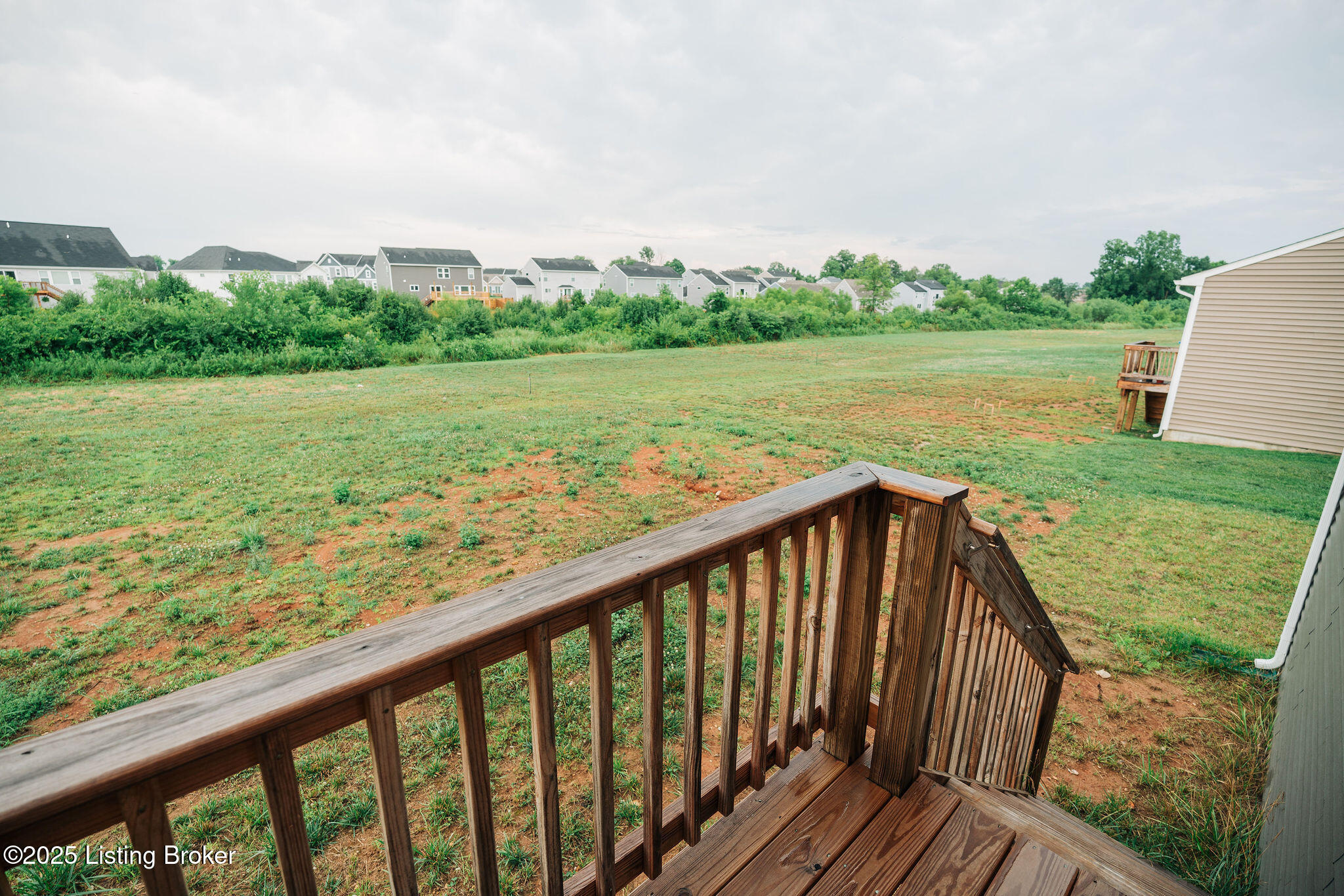 398 Birchwood Dr