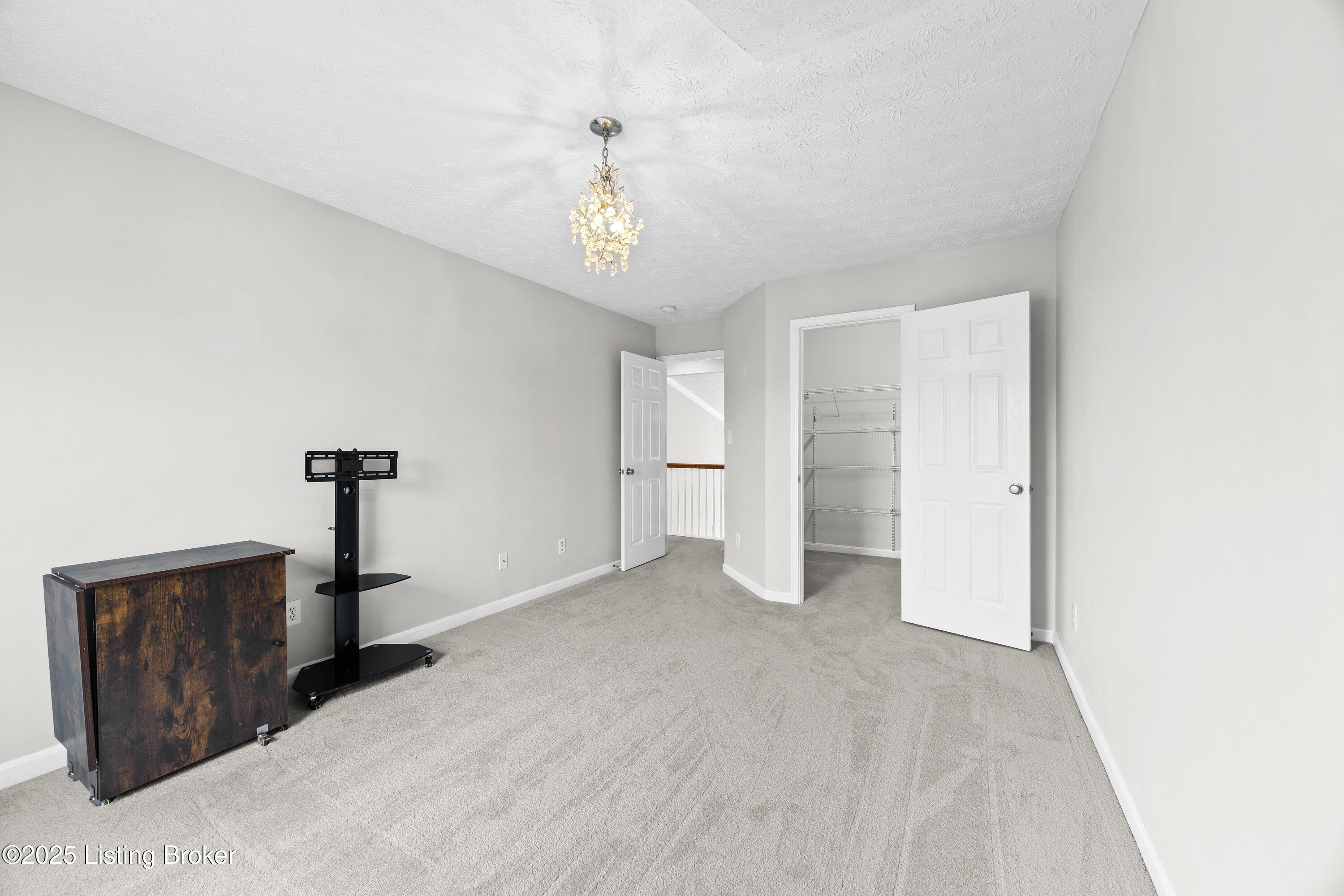 10729 Copper Ridge Dr
