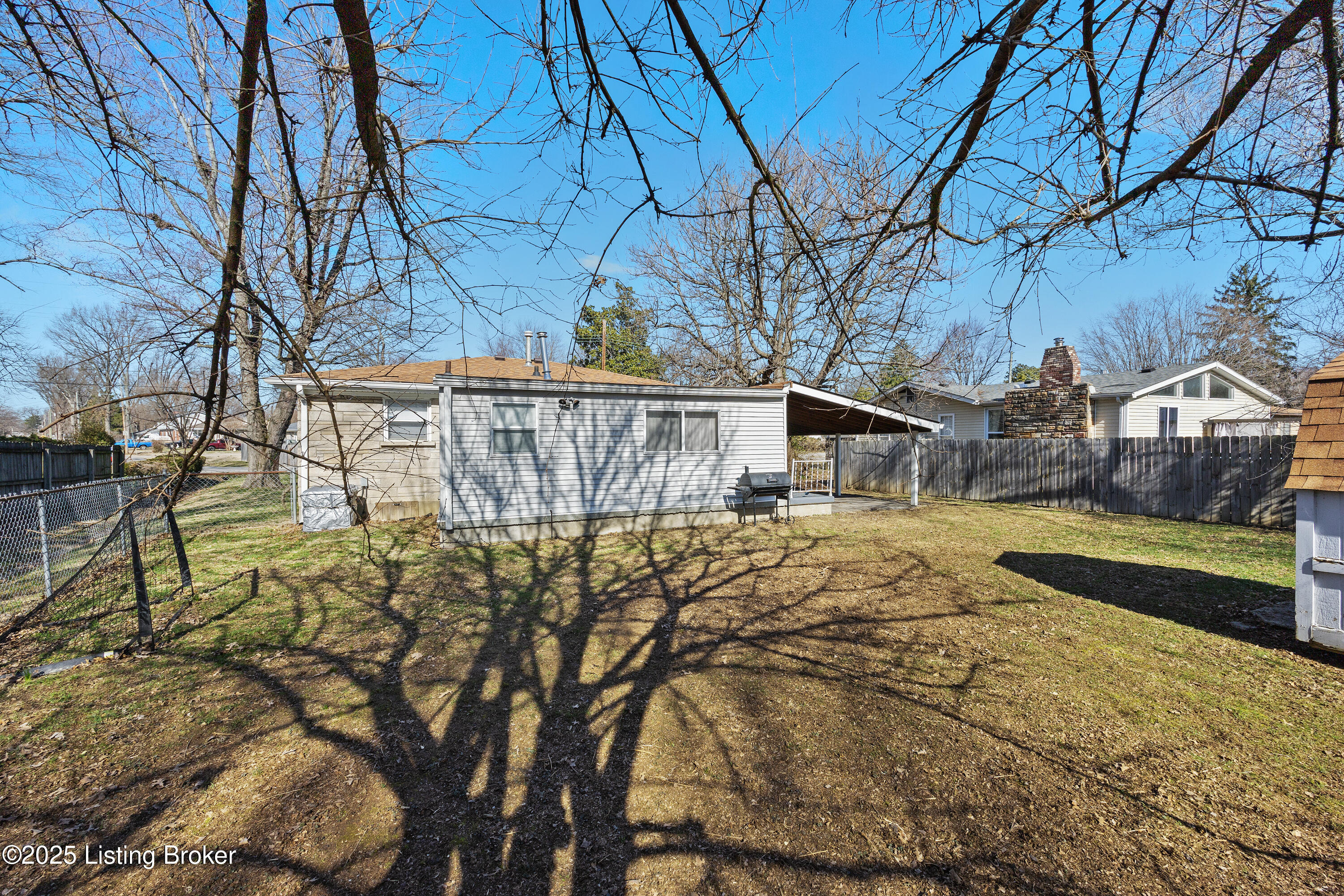 4925 Hyde Park Dr