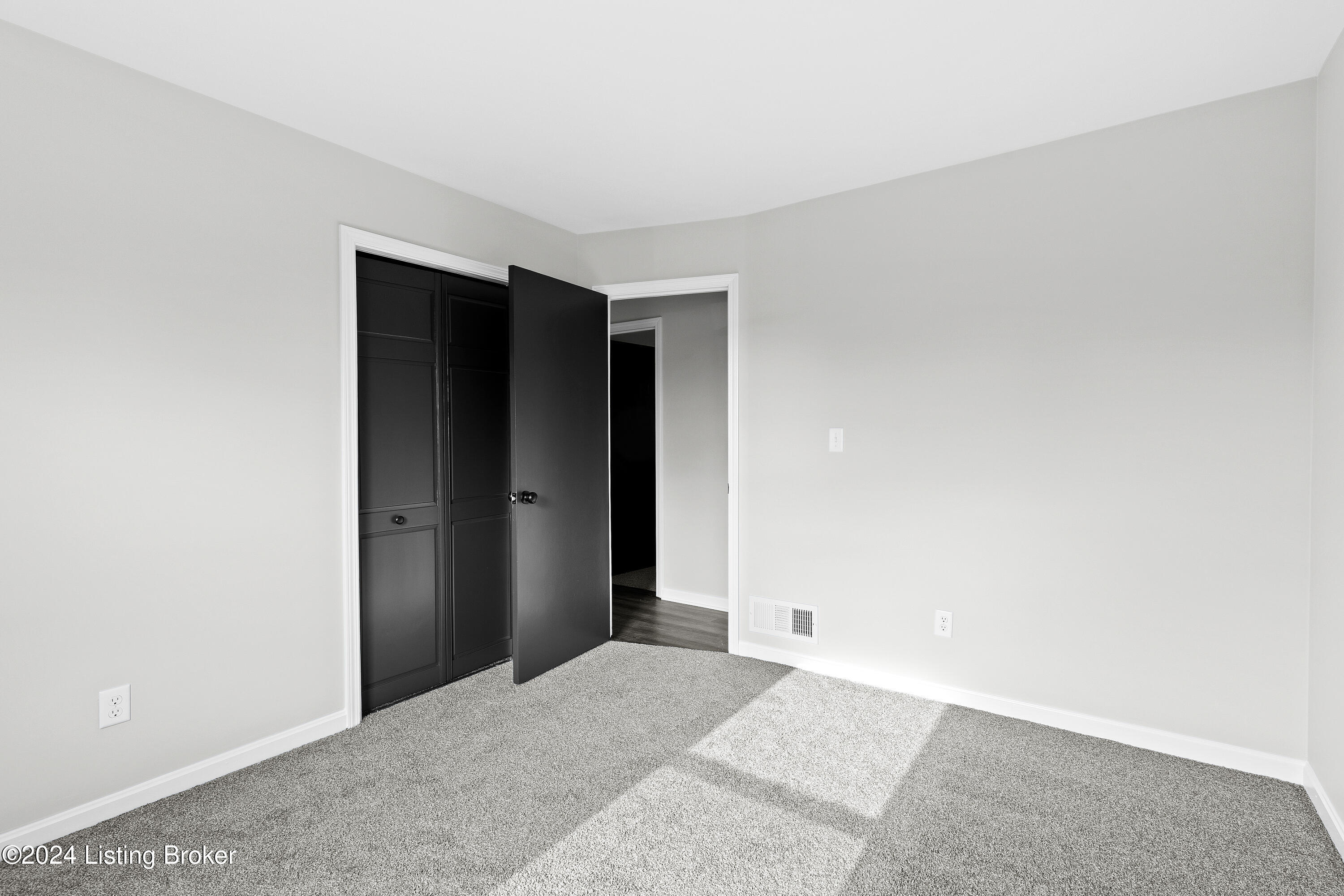 252 Elaine Way