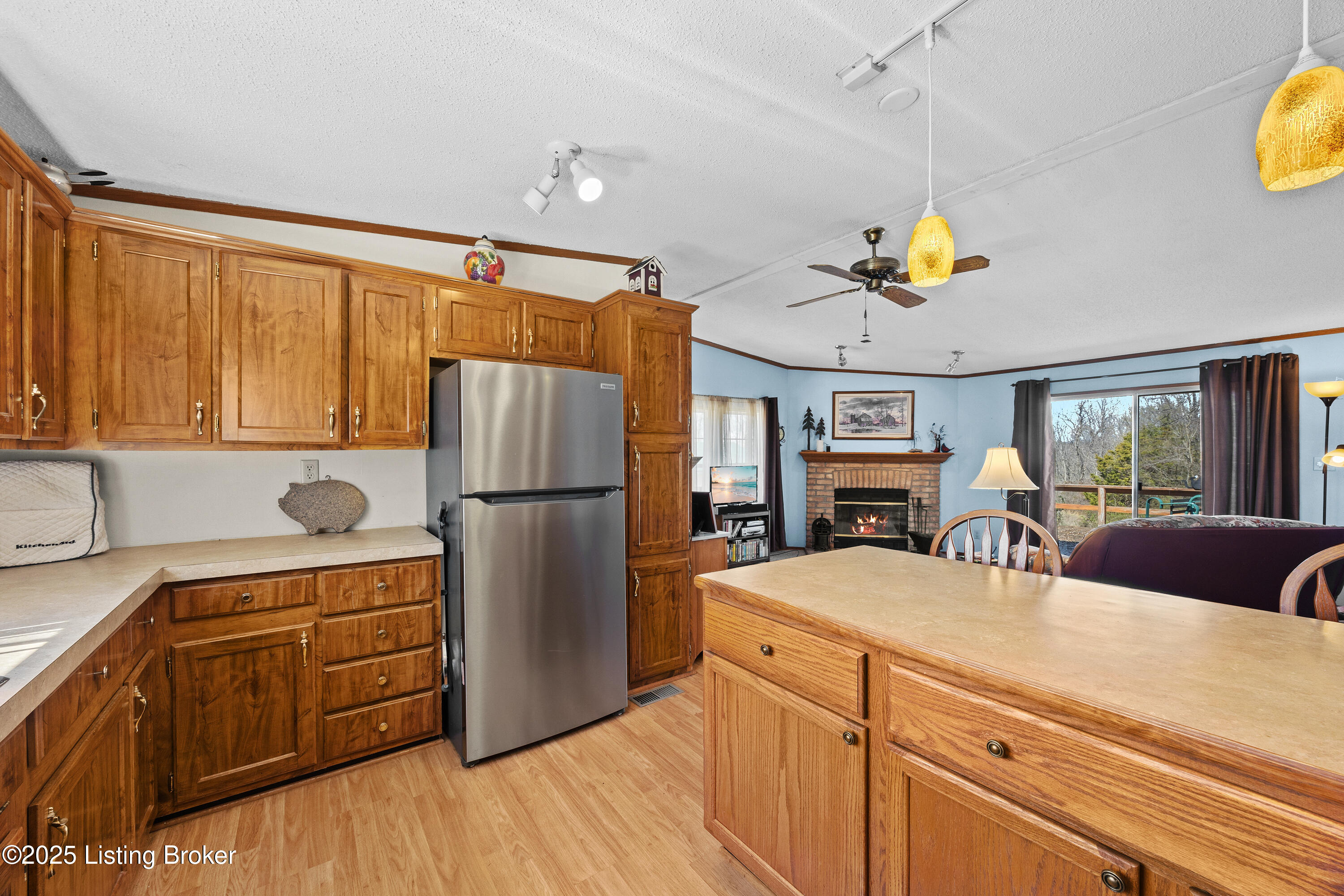 1194 Morton Ridge Rd