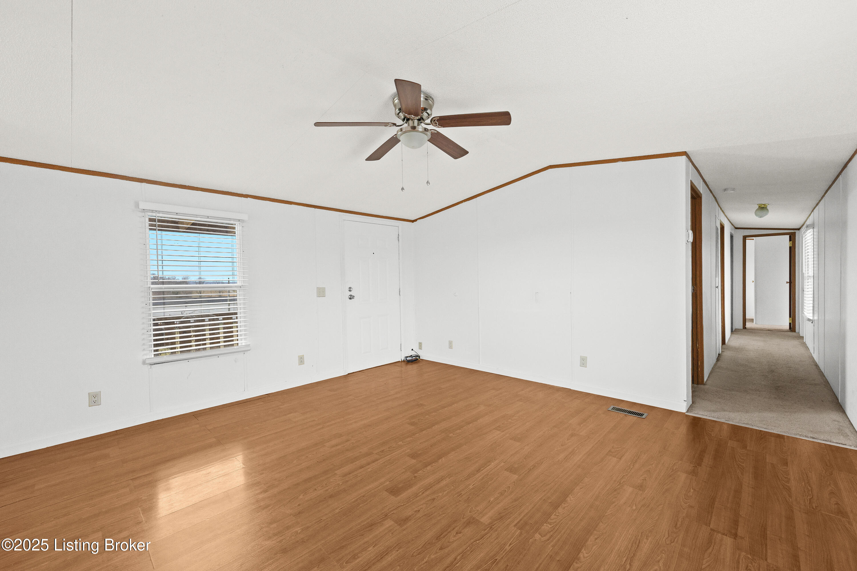 135 Sam Newton Ln