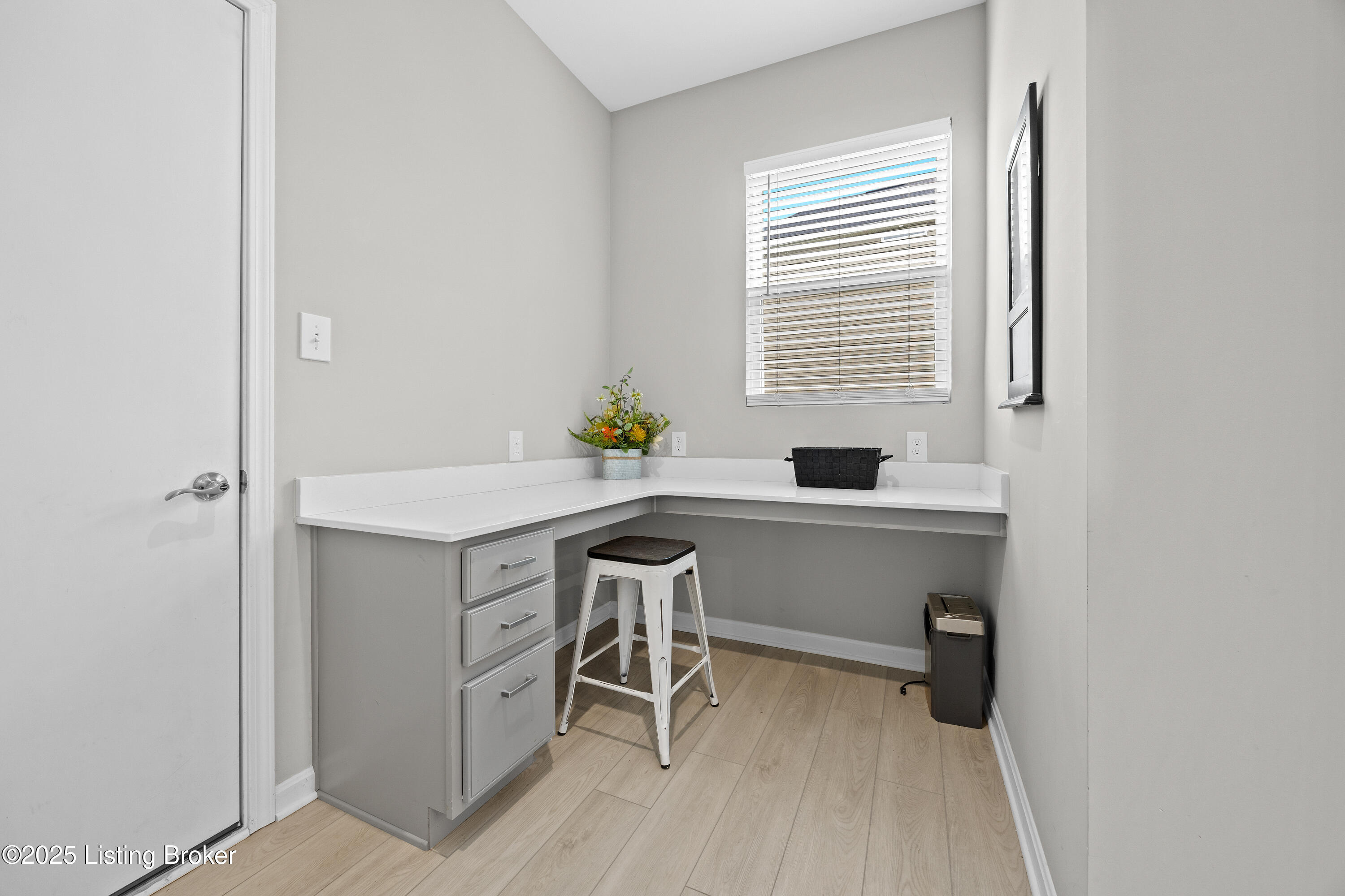 3942 Creek Meadow Dr