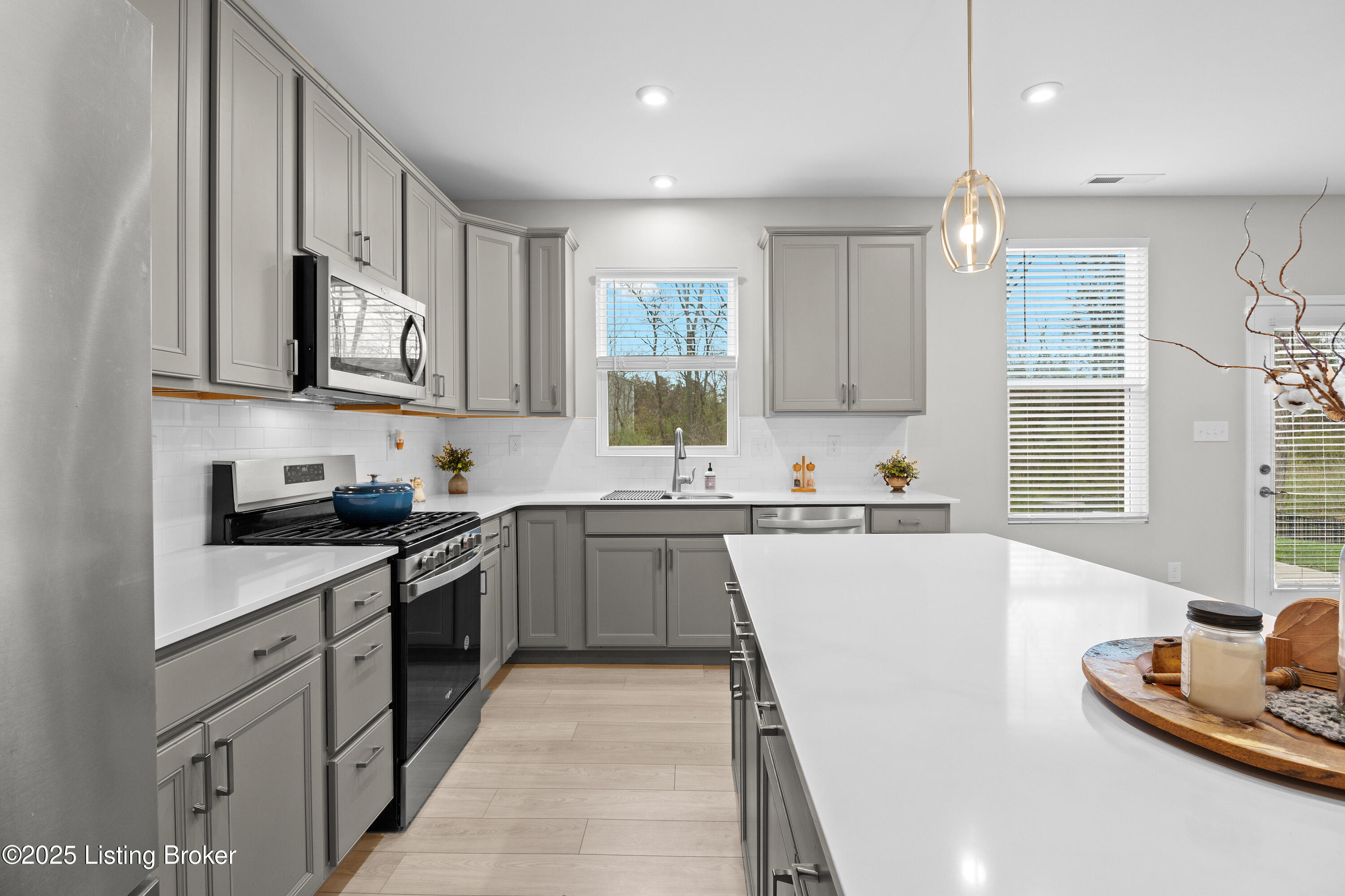 3942 Creek Meadow Dr