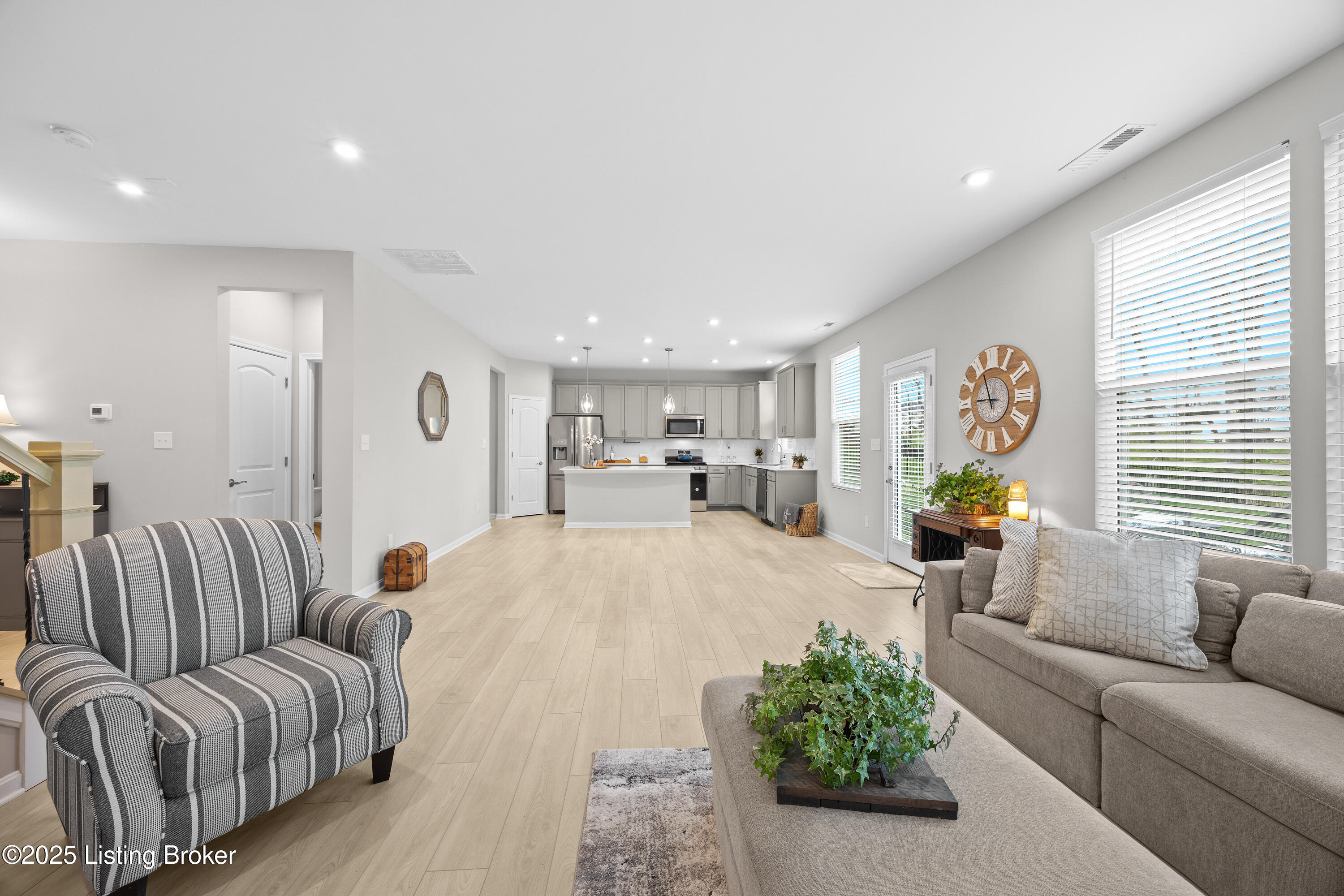 3942 Creek Meadow Dr