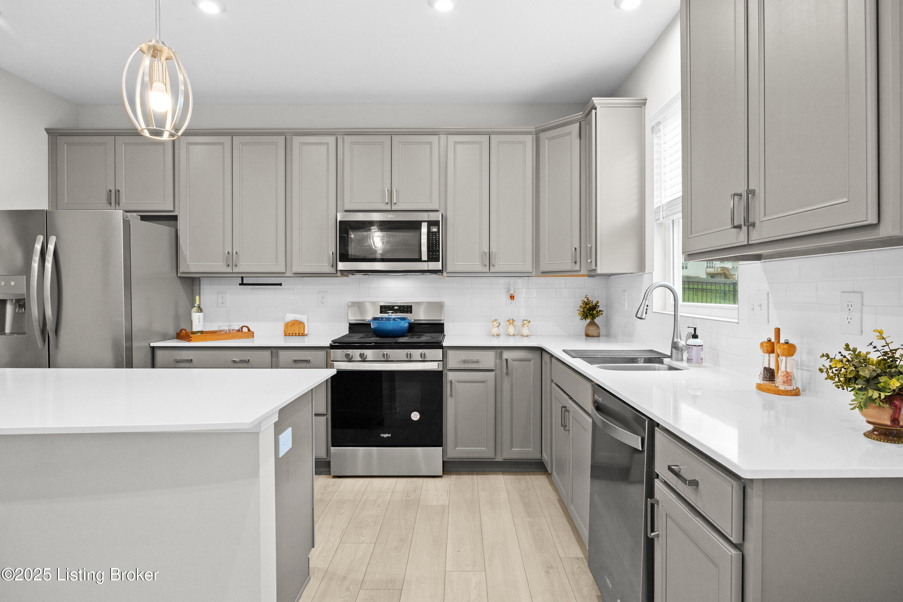 3942 Creek Meadow Dr