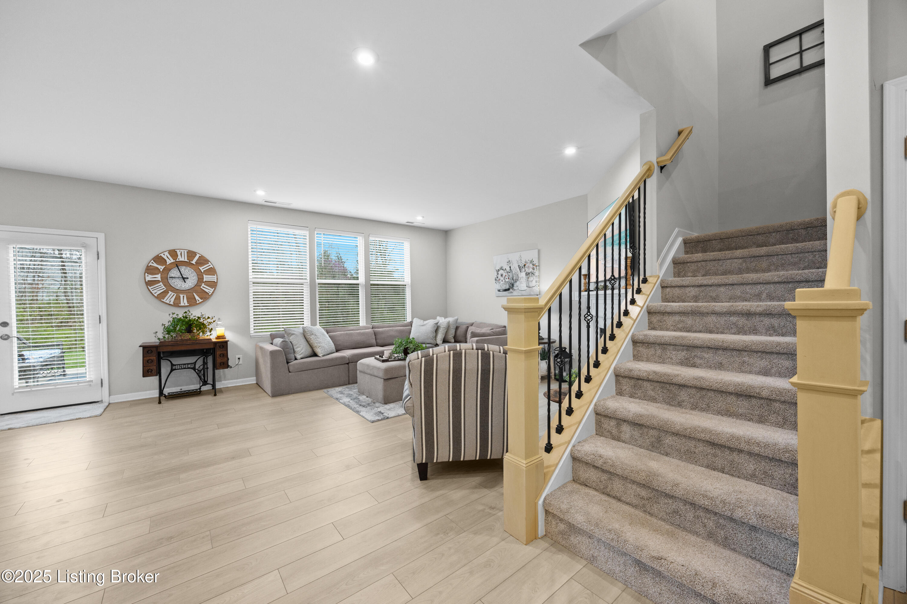 3942 Creek Meadow Dr