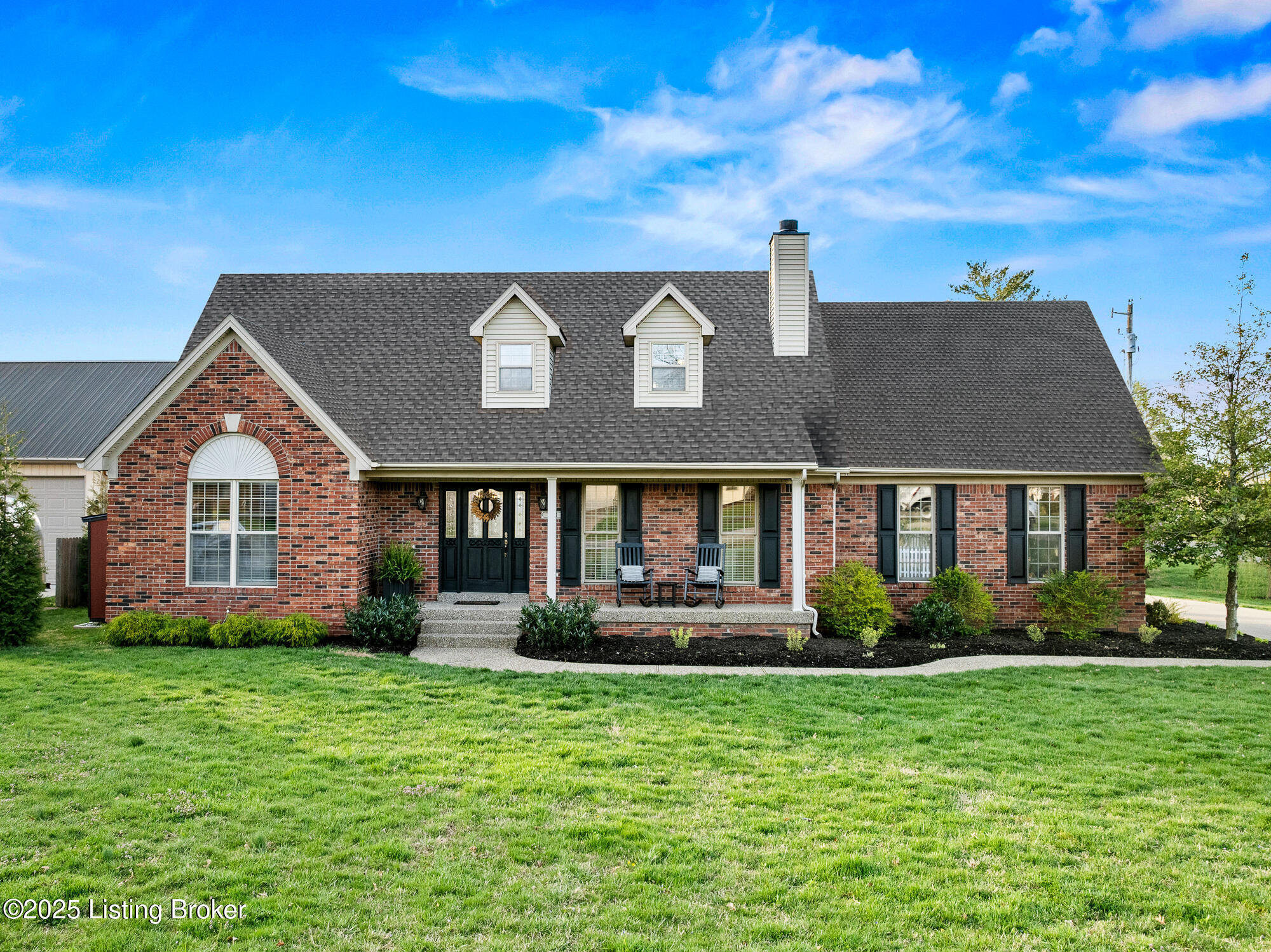 113 Stoneledge Dr