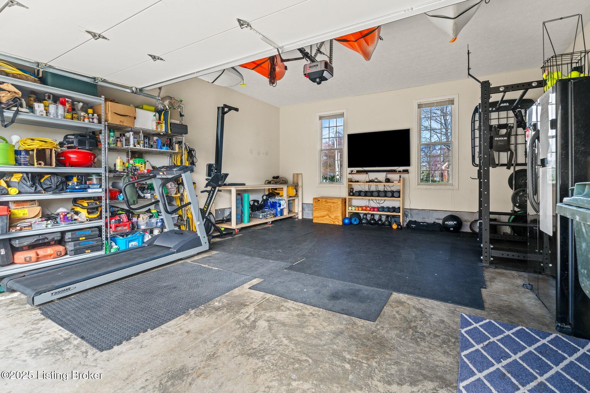 113 Stoneledge Dr