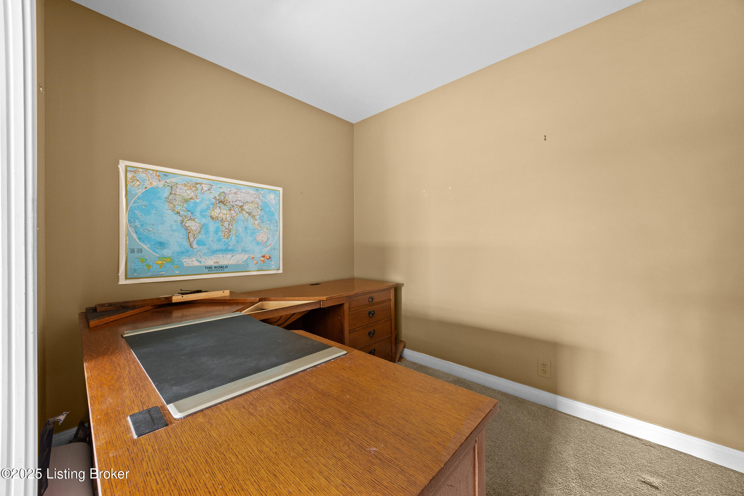 5706 Timber Ridge Dr