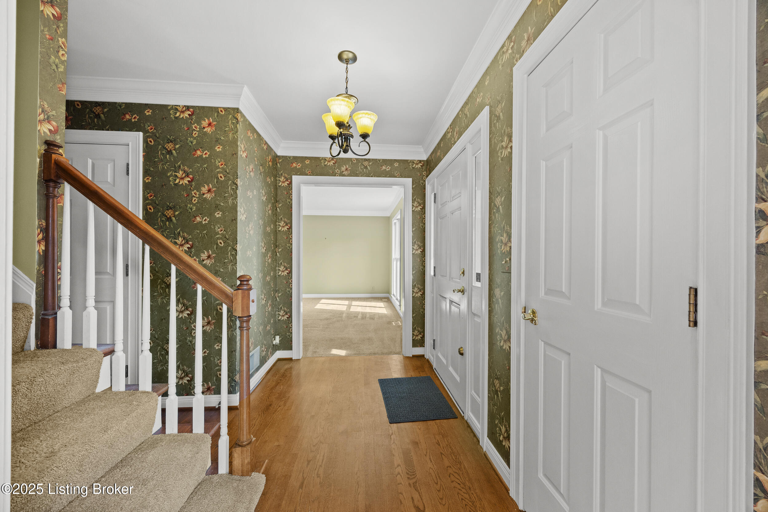 5706 Timber Ridge Dr