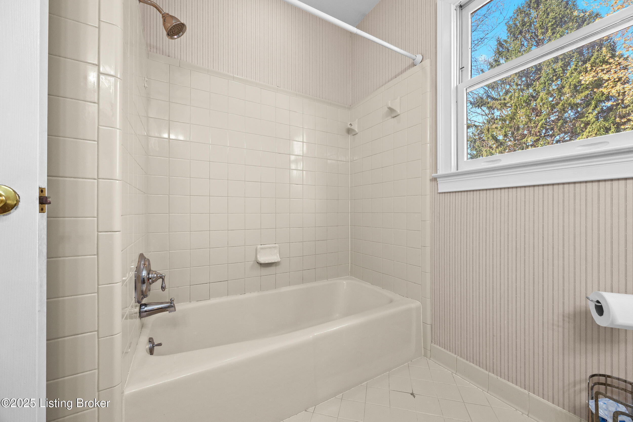 5706 Timber Ridge Dr