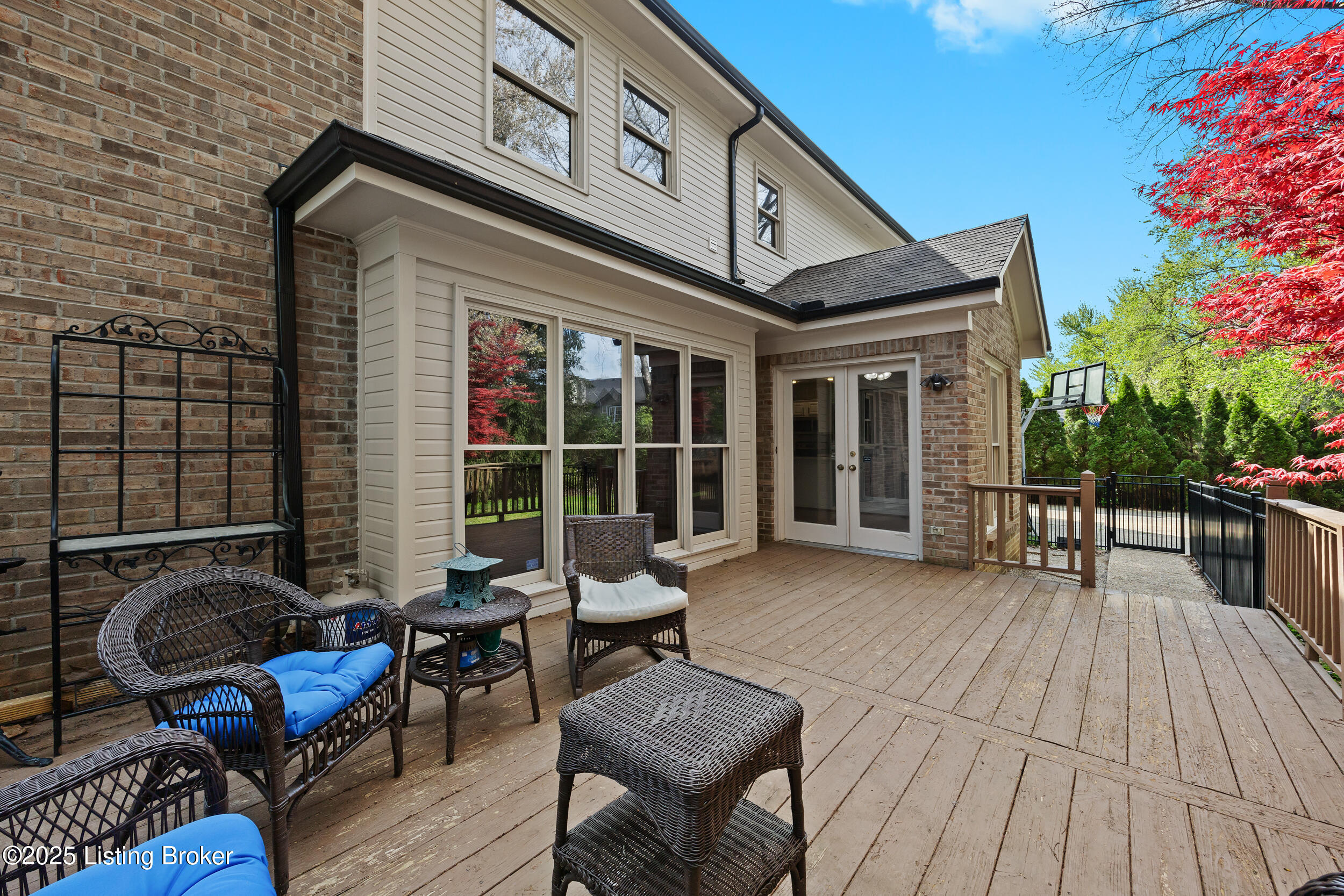 5706 Timber Ridge Dr