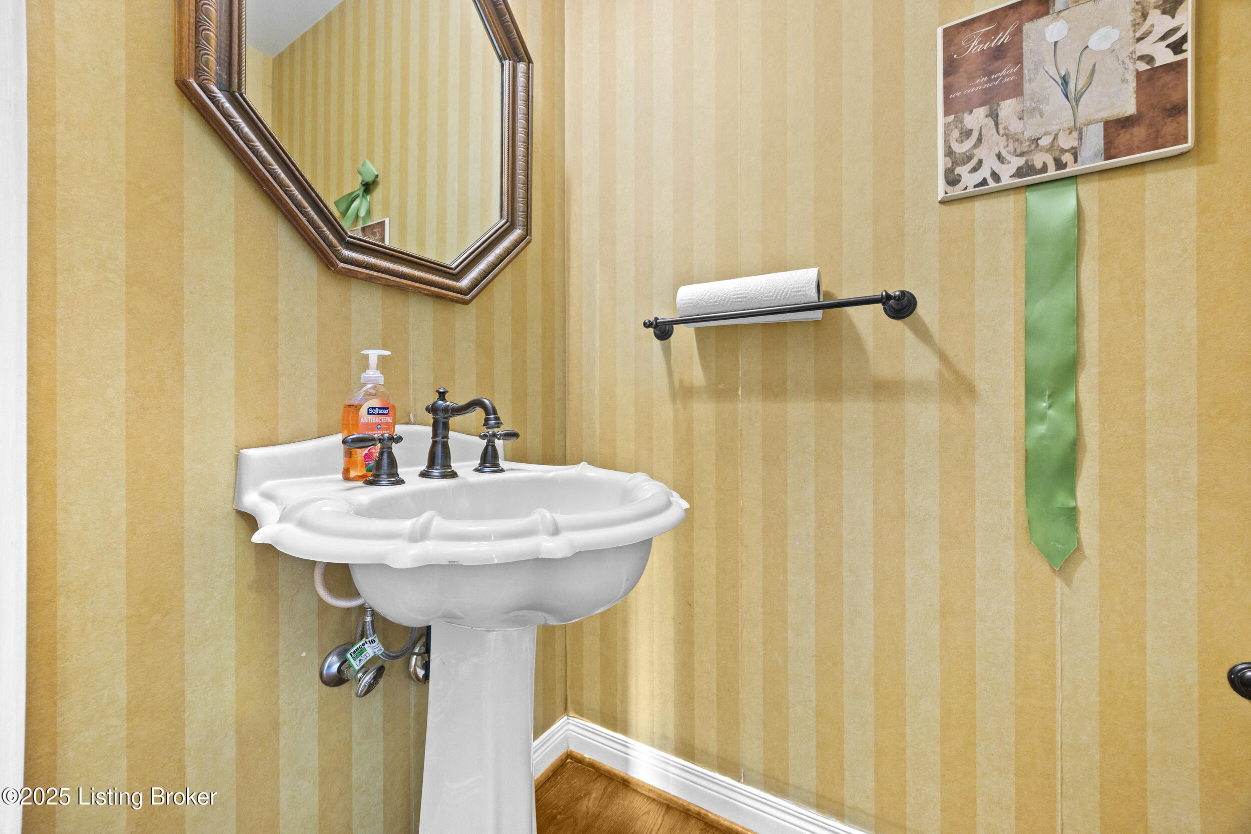 5706 Timber Ridge Dr