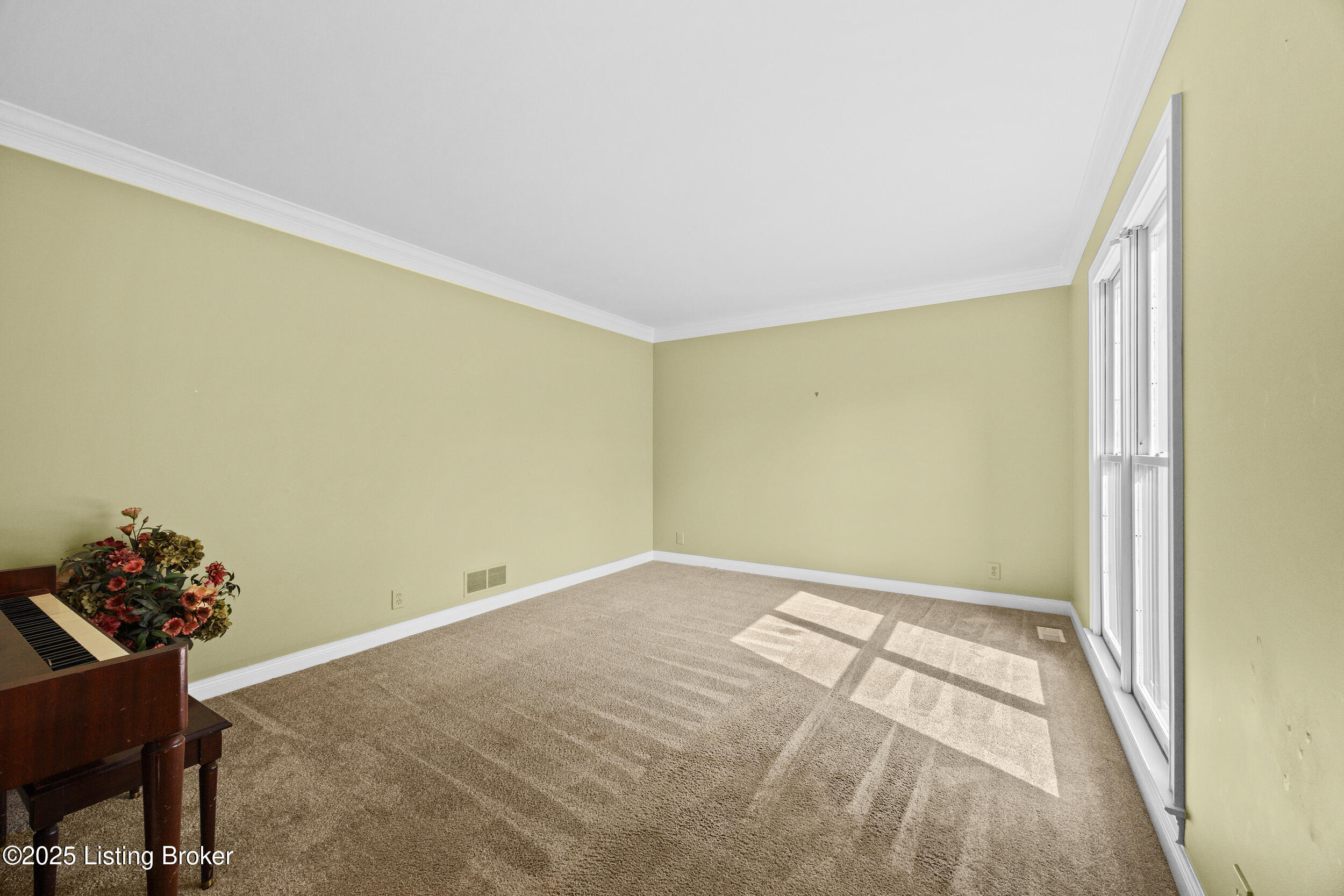 5706 Timber Ridge Dr