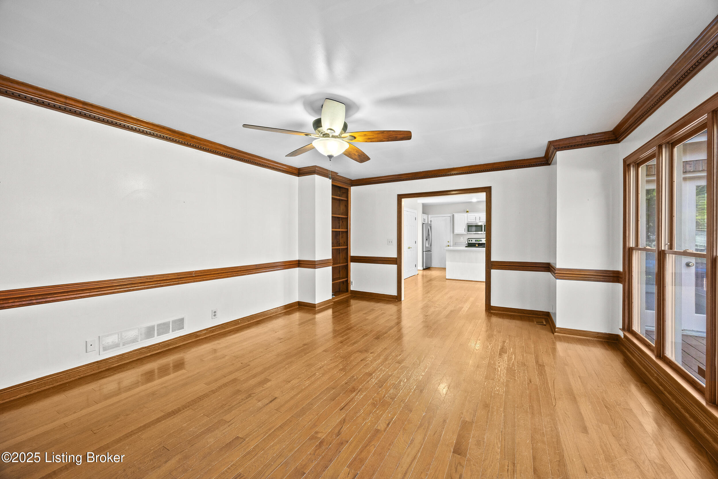 5706 Timber Ridge Dr