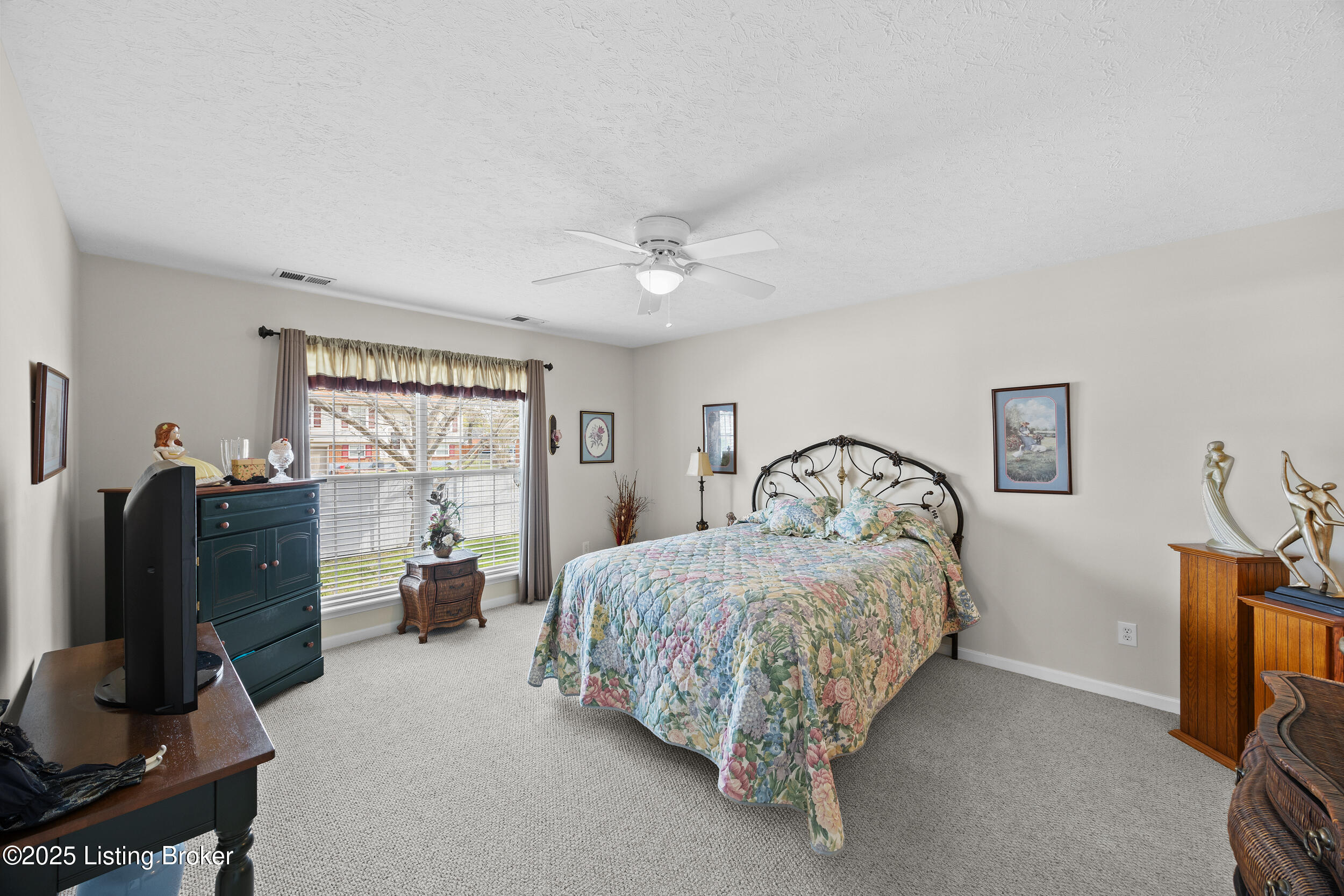 7601 Eagle Landing Way