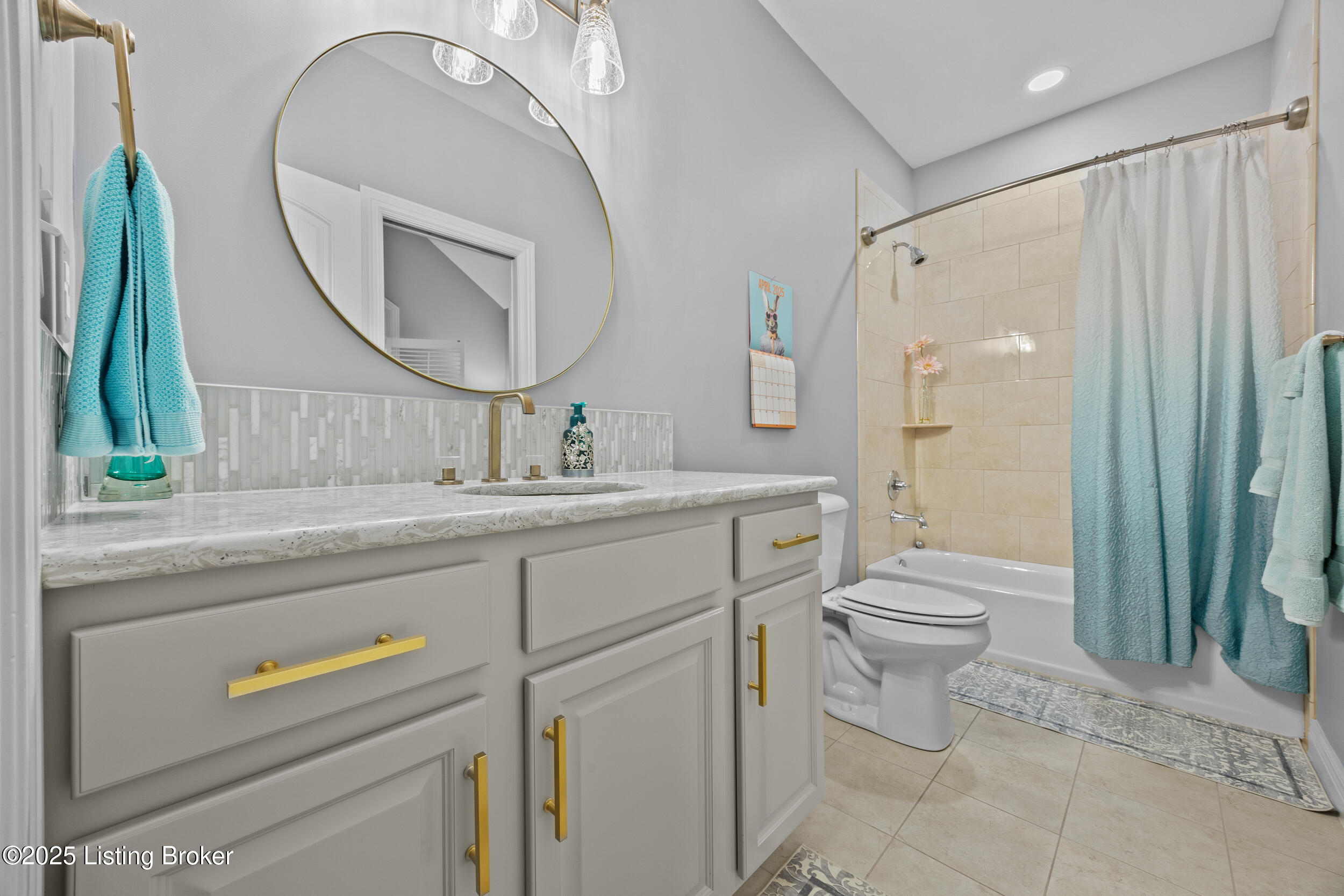 104 Whispering Pines Cir