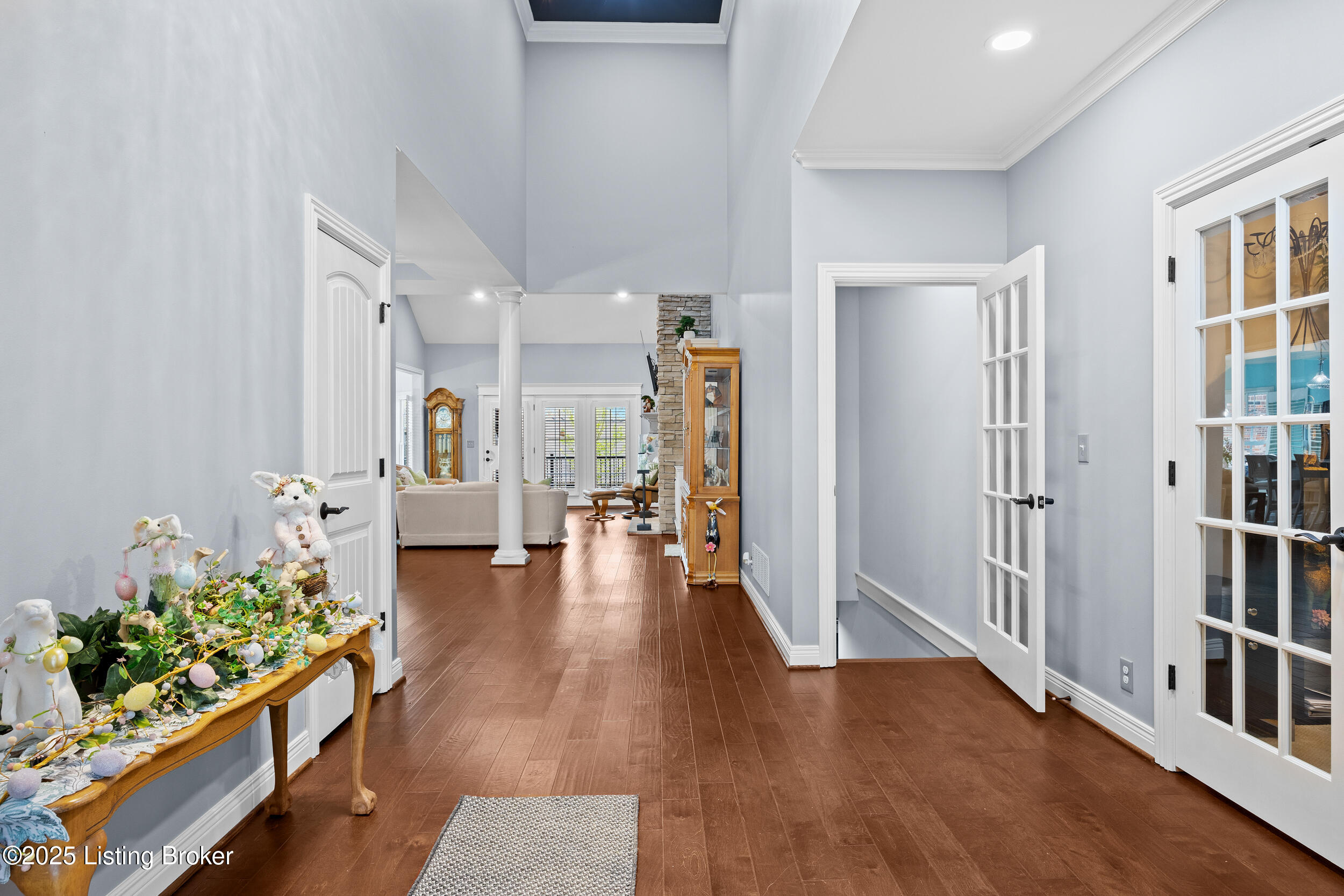 104 Whispering Pines Cir