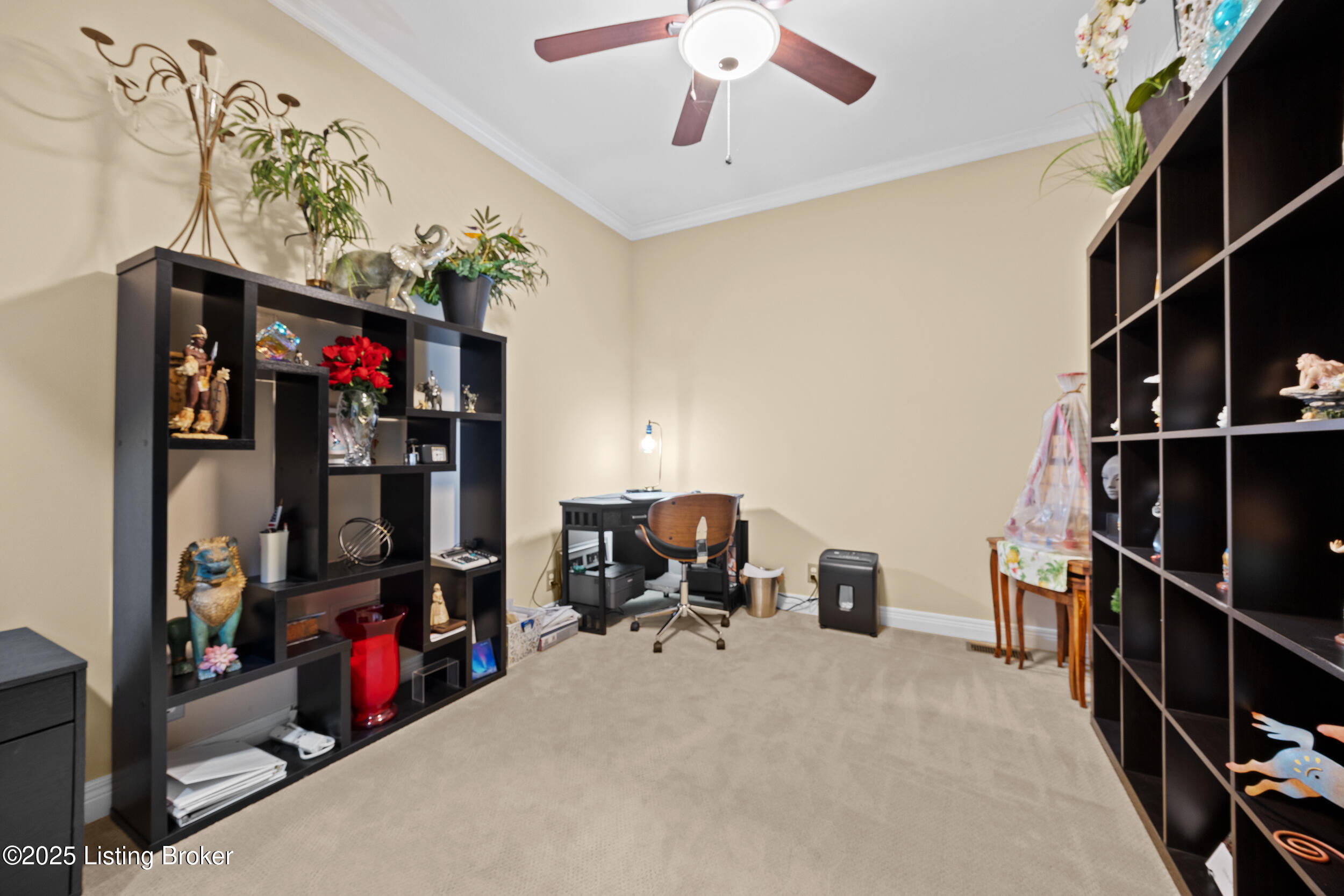 104 Whispering Pines Cir