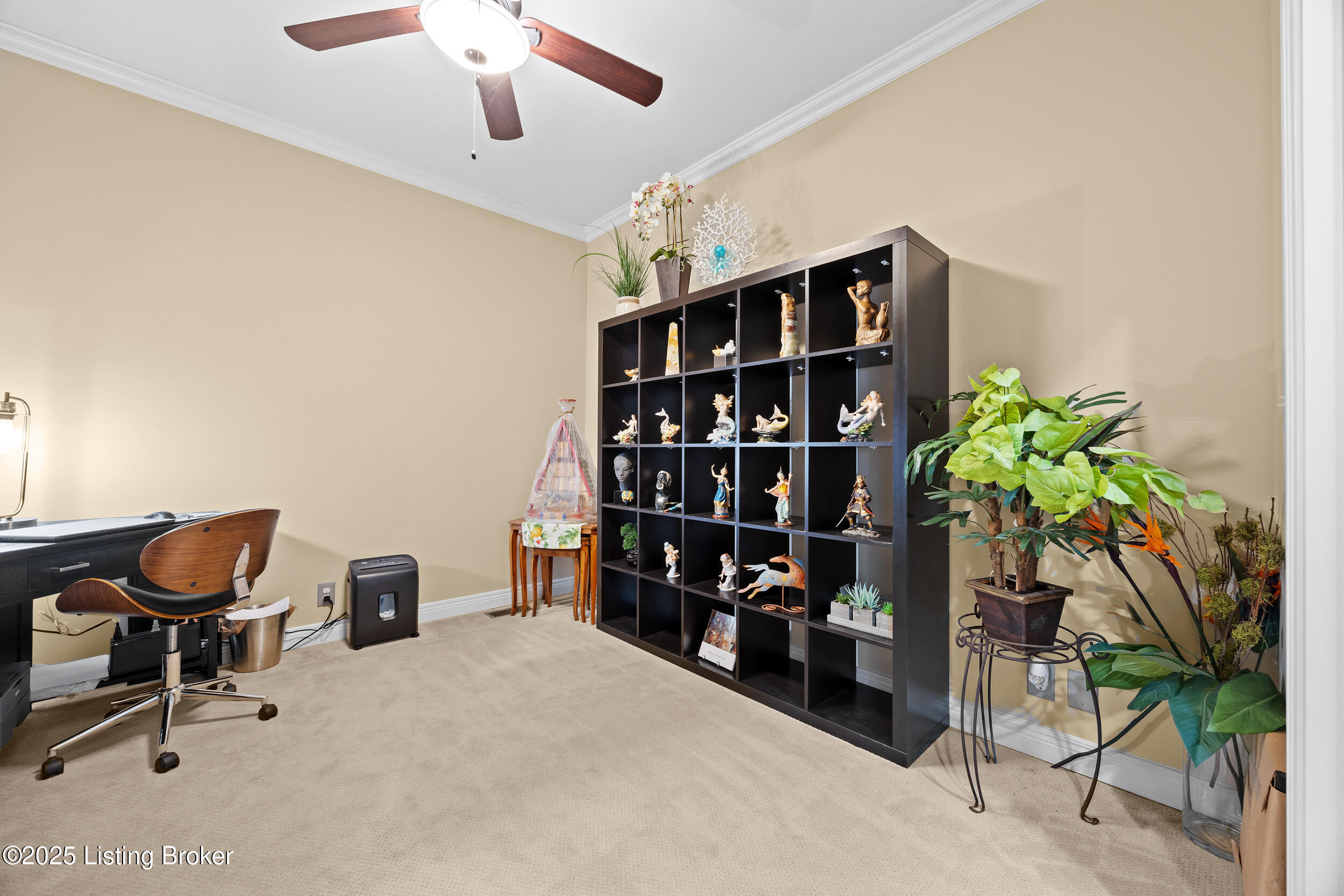 104 Whispering Pines Cir