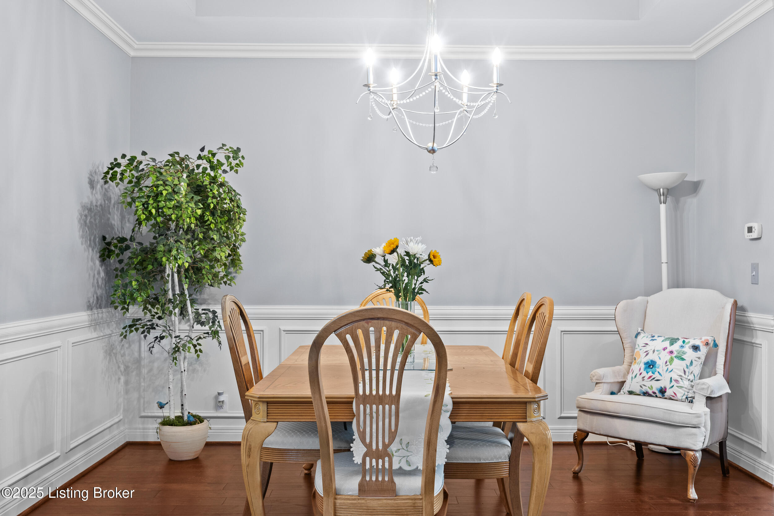 104 Whispering Pines Cir