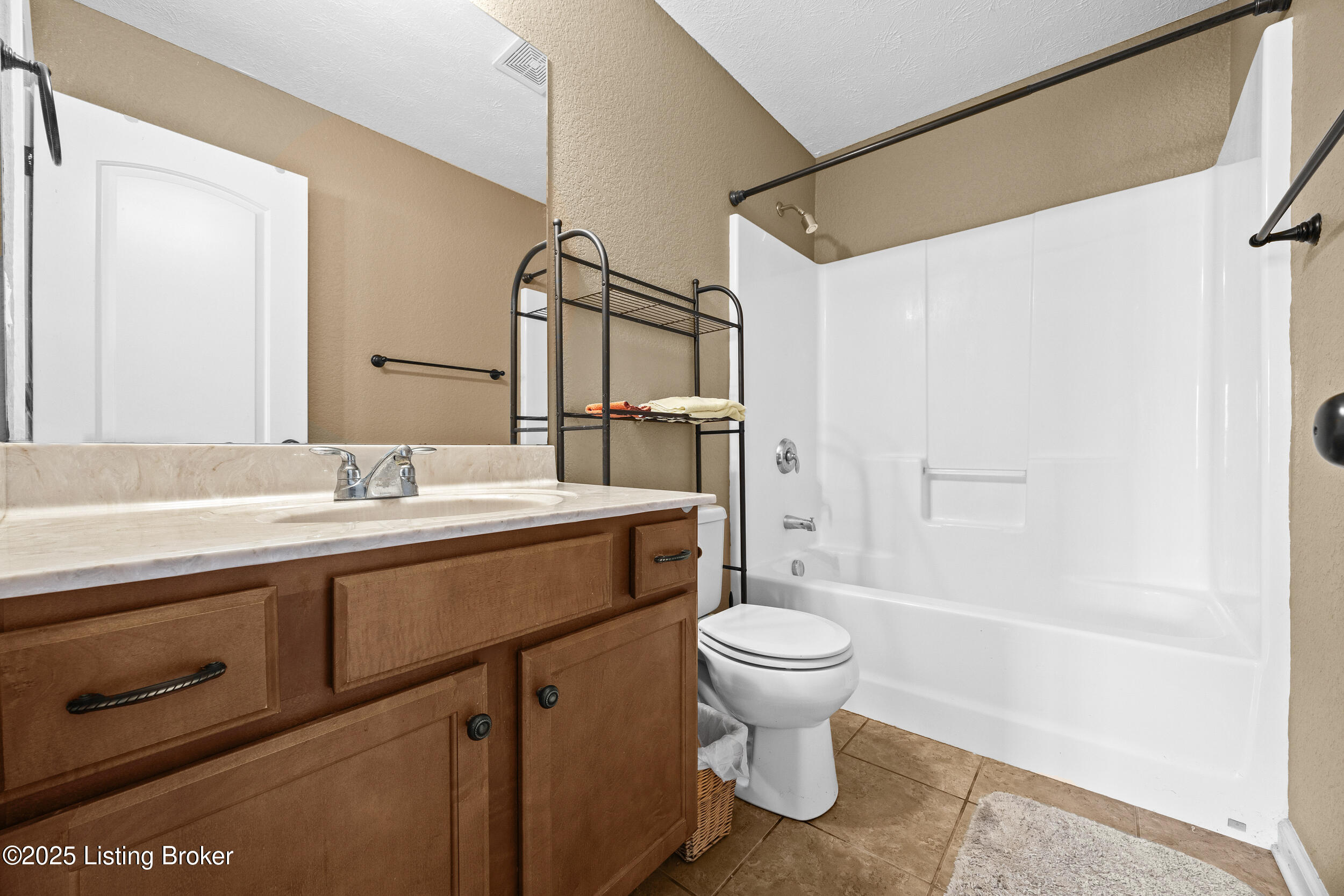 11502 Creek Brook Dr