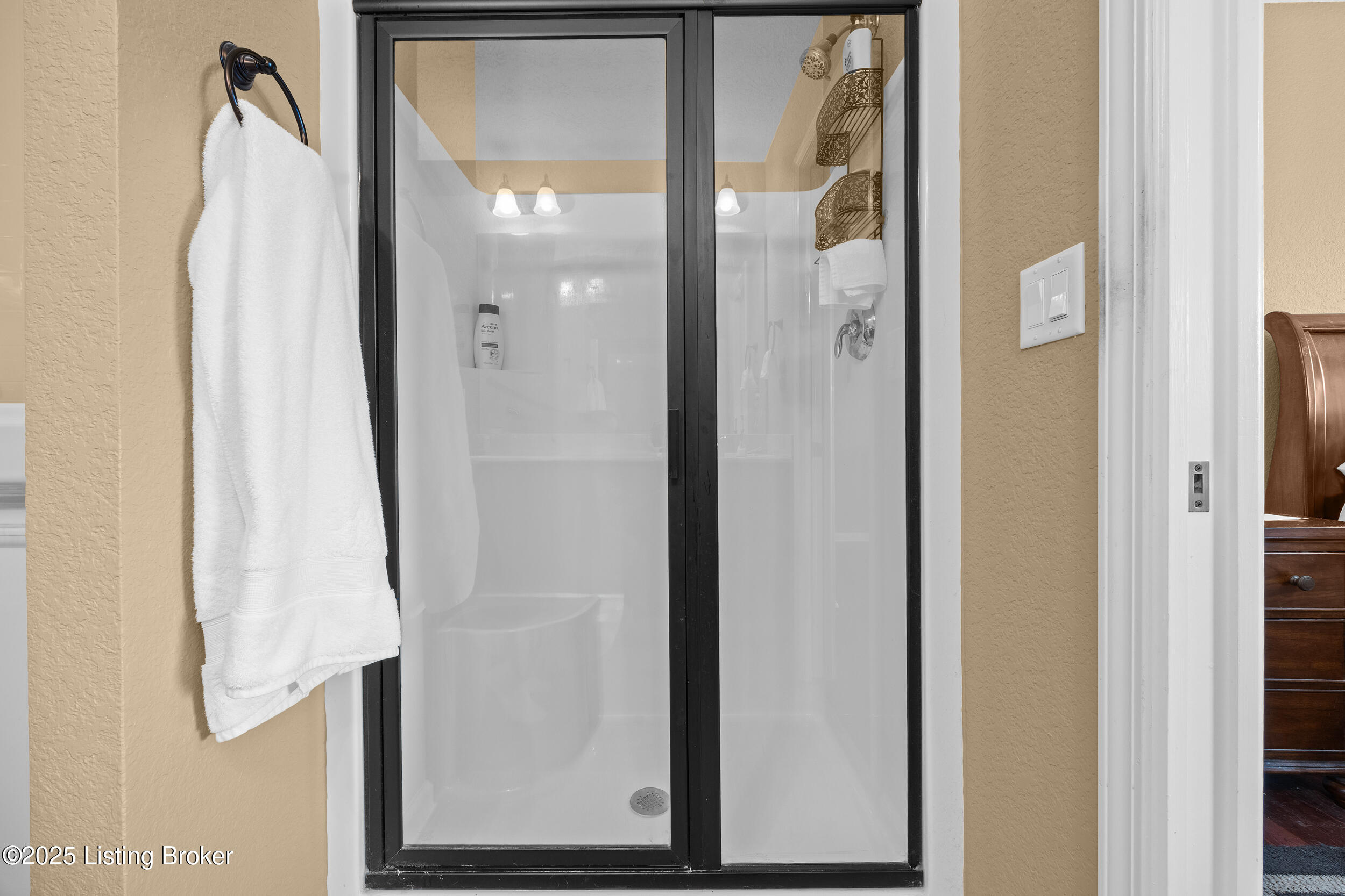 11502 Creek Brook Dr