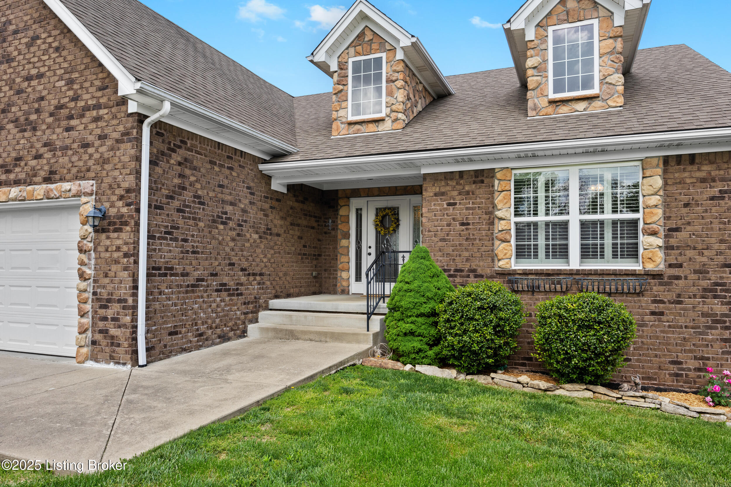 11502 Creek Brook Dr