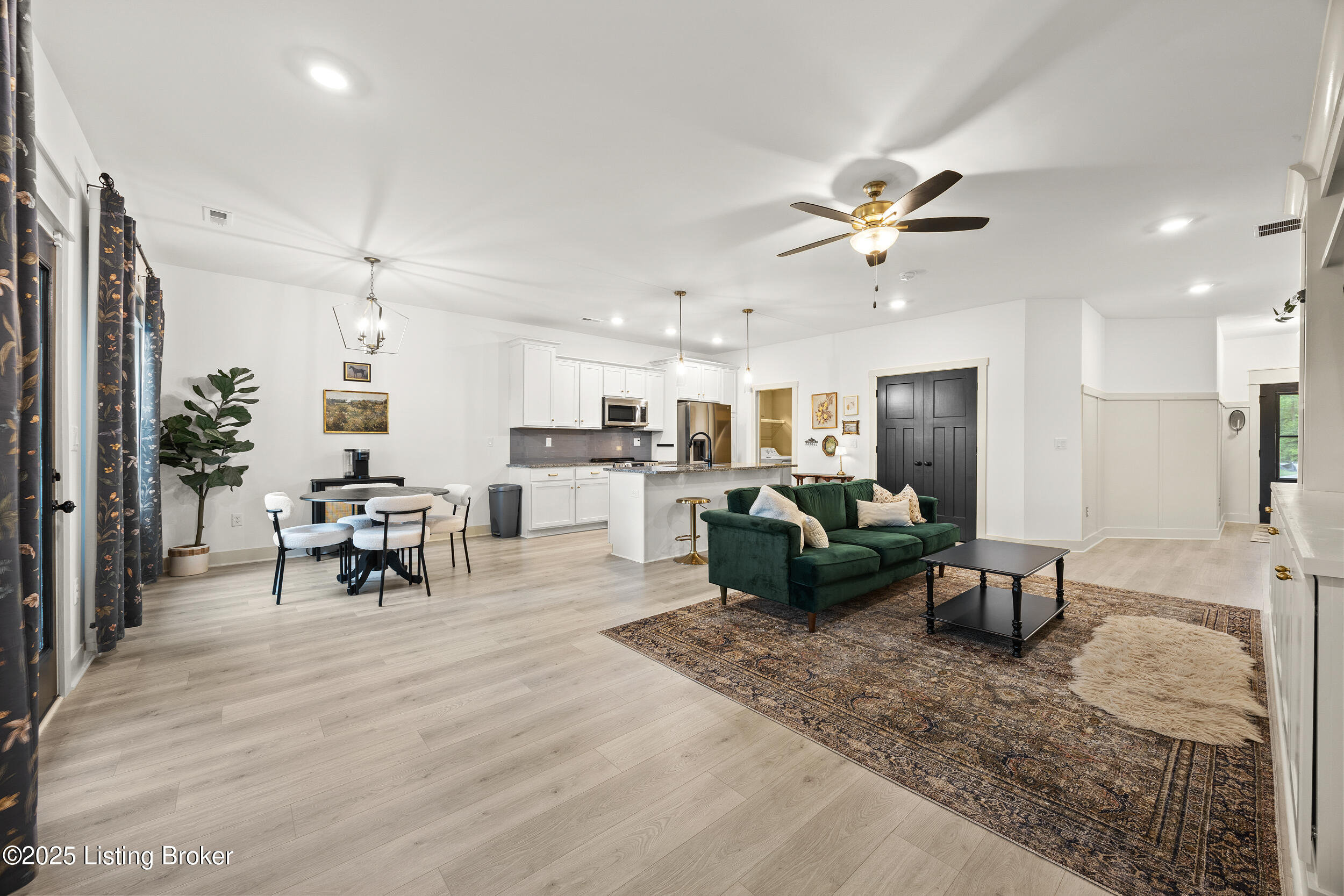 4698 Red Tail Ridge