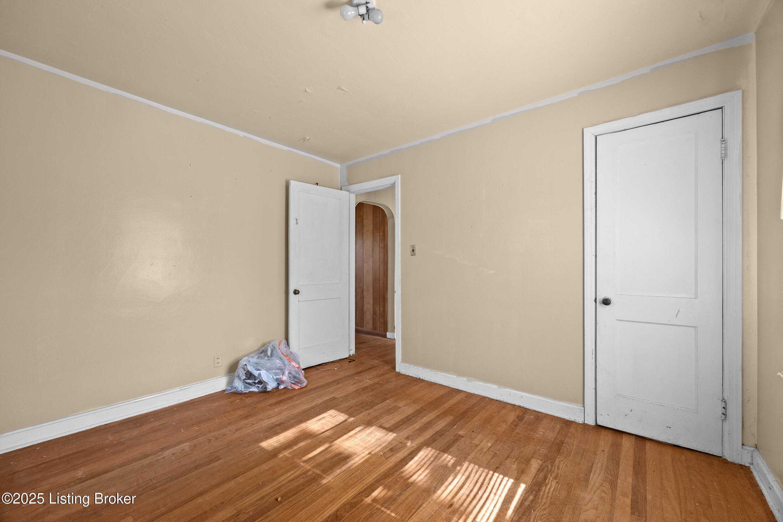 8613 Blue Lick Rd