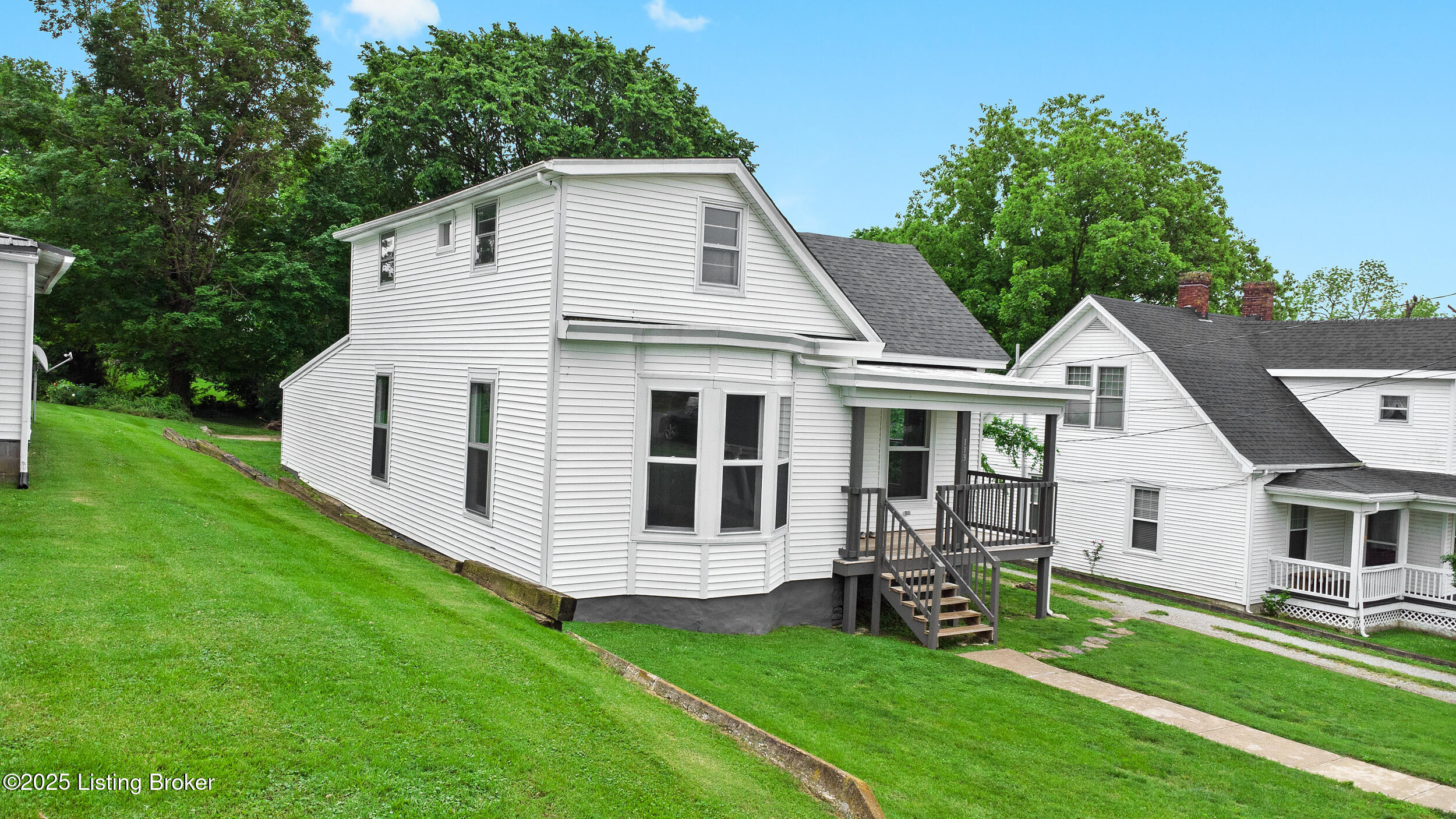 113 McKay Ave