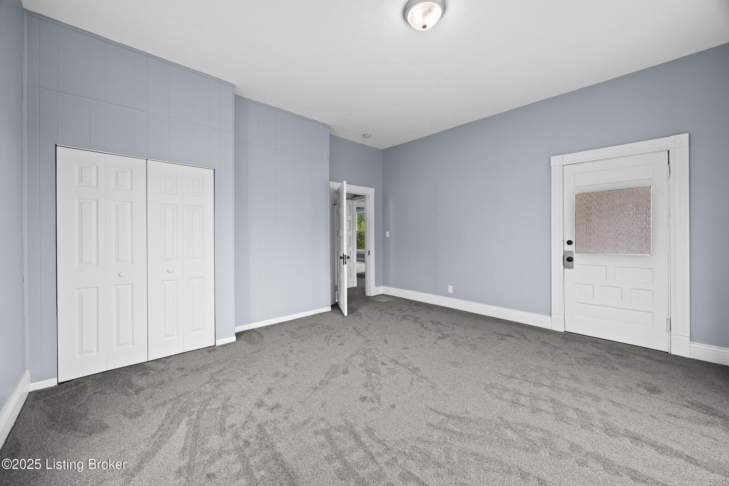 113 McKay Ave