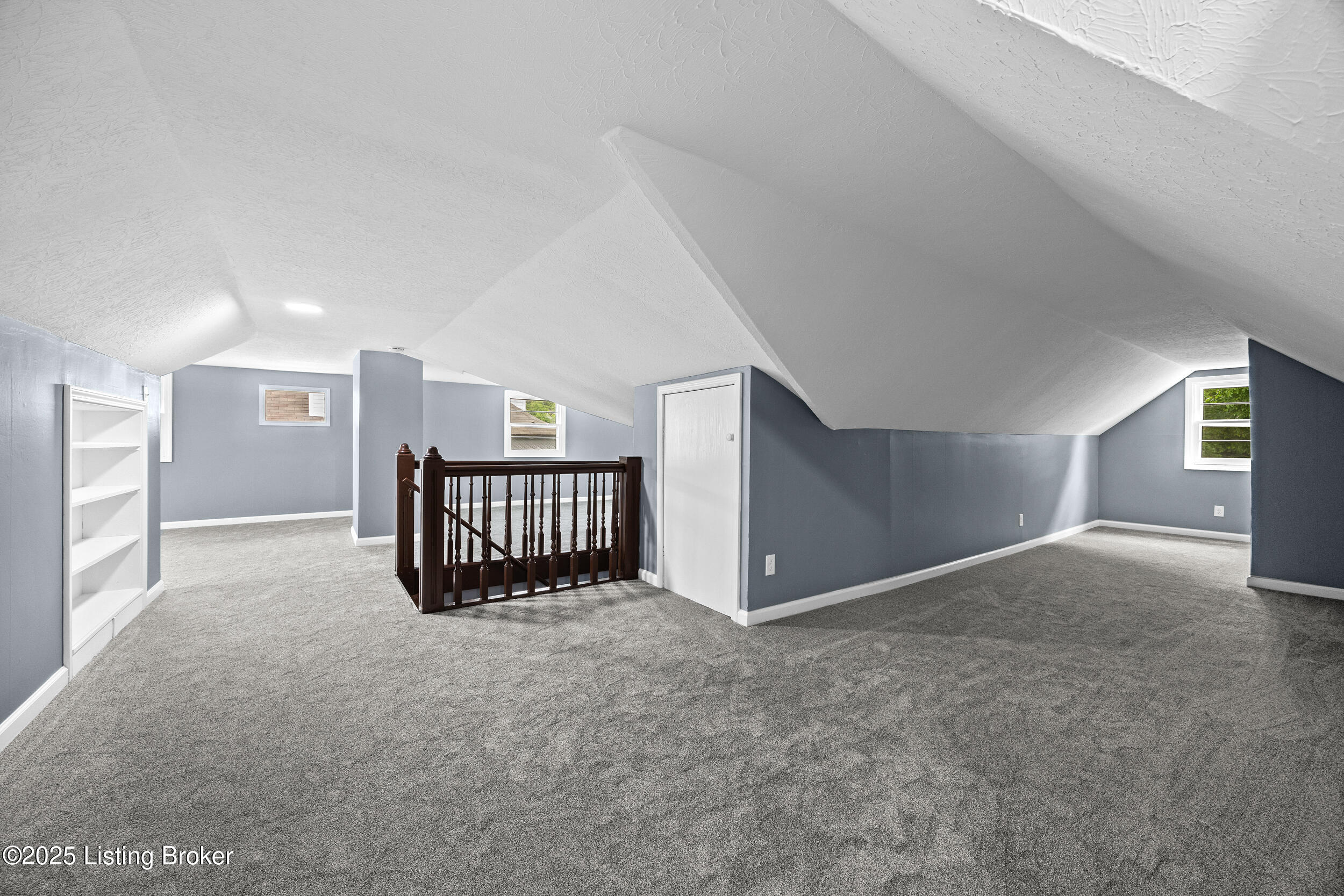 113 McKay Ave